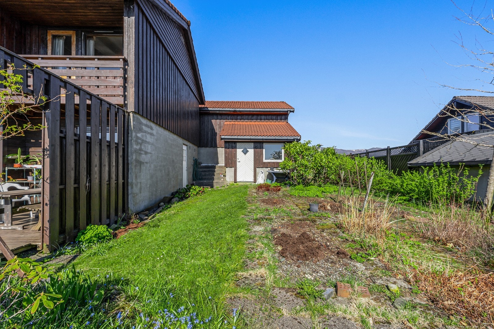 Tomten er på 890 m² Galleribilde