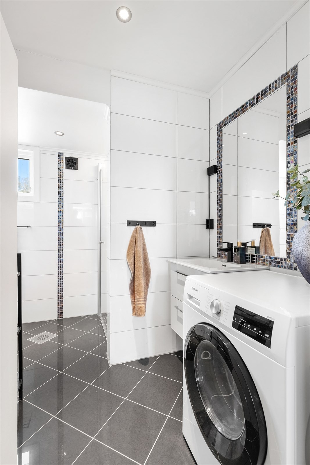 Det er gulvvarme på badet. Galleribilde
