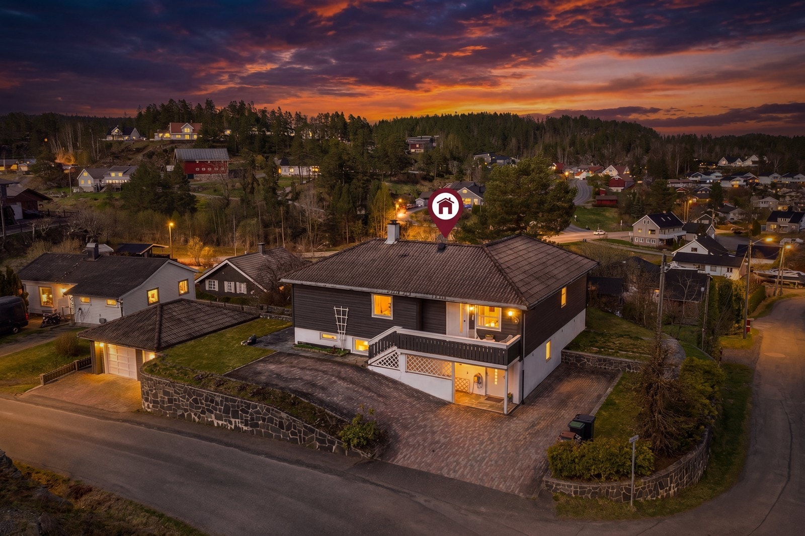 Ta kontakt med megler for visning! Galleribilde