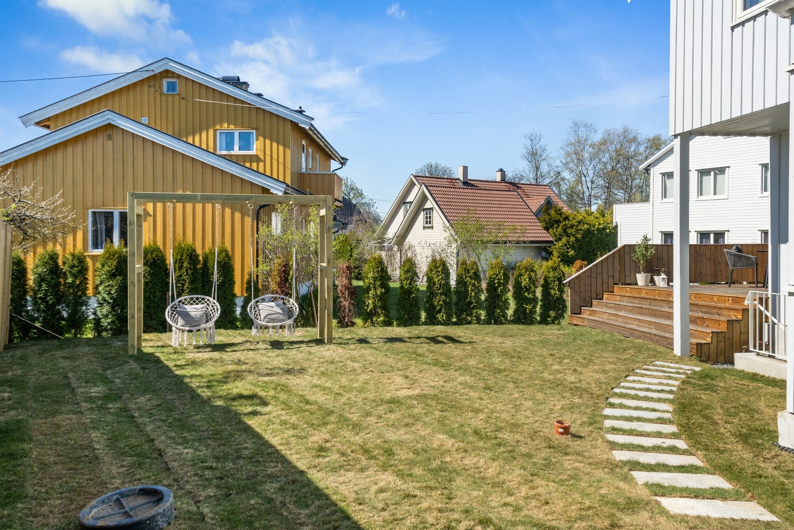 Nabolaget er stille og rolig, med et svært barnevennlig preg. Galleribilde
