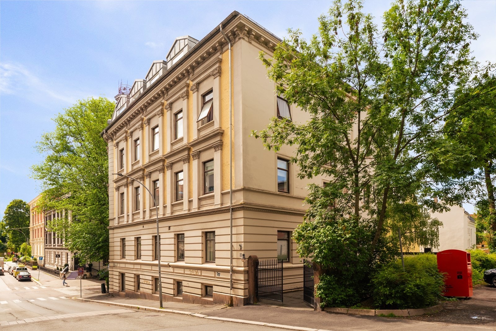 Fasade. Galleribilde