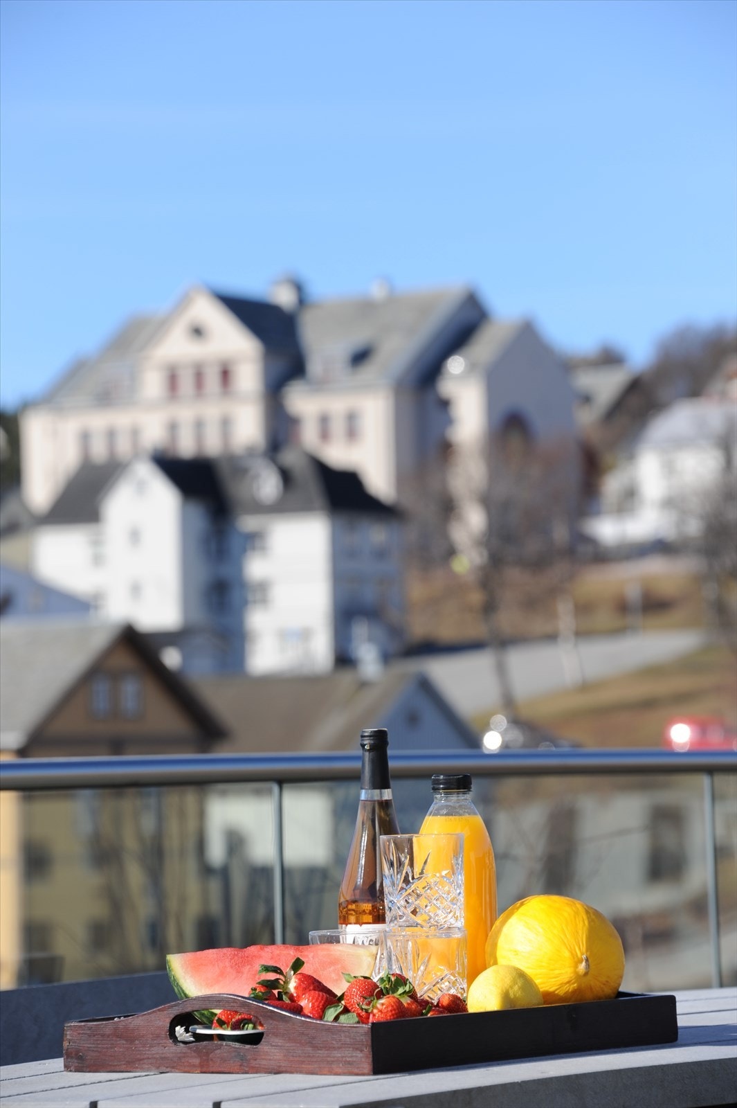 Borettslaget har en stor, felles takterrasse med gode solforhold og flott utsikt. Galleribilde