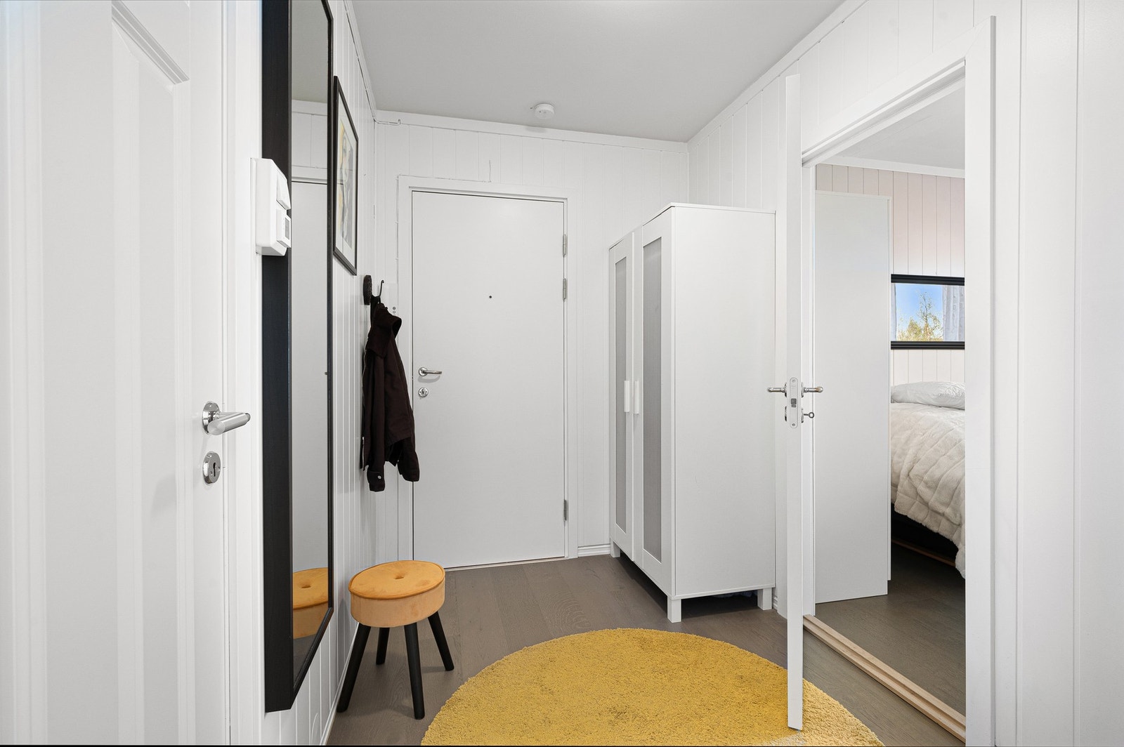 Det medfølger 2 boder i kjeller. Galleribilde