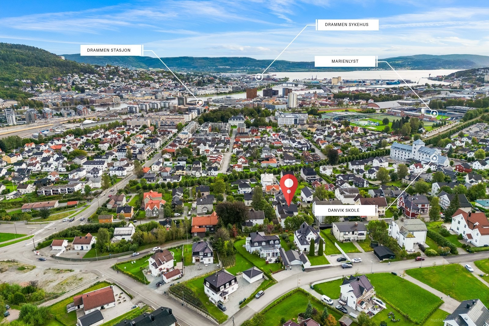 Sentral beliggenhet med gangavstand til Danvik skole, Drammen stasjon og Marienlyst. Galleribilde