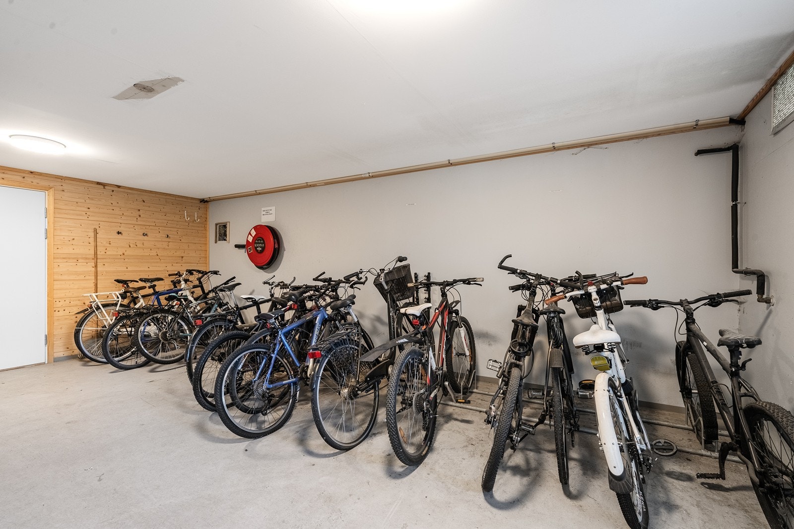Egen sykkelparkering Galleribilde