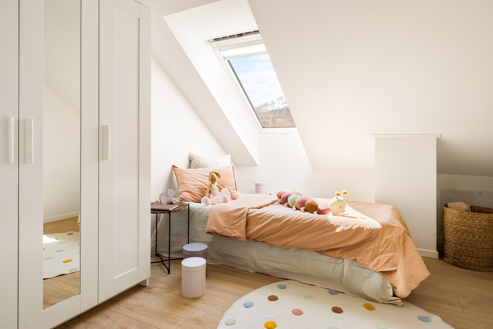 - Også på det tredje soverommet er det plass til garderobe - Galleribilde
