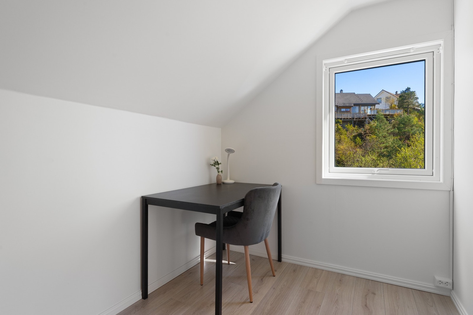 - Perfekt plass for hjemmkontor - Galleribilde