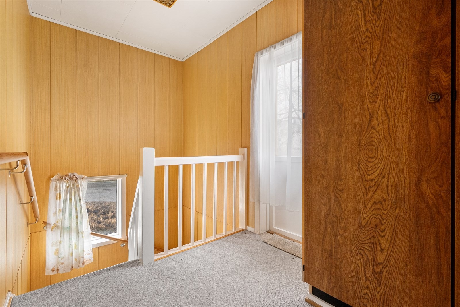 Gang med utgang til veranda Galleribilde
