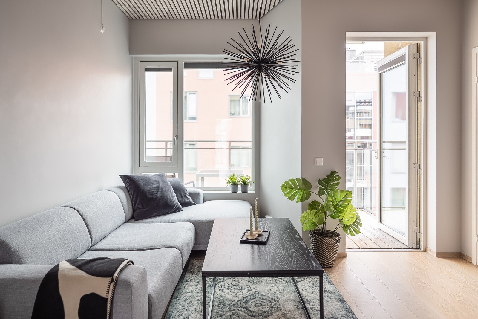 Delikat 3-roms selveier med ypperlig beliggenhet på Lilleby. Galleribilde