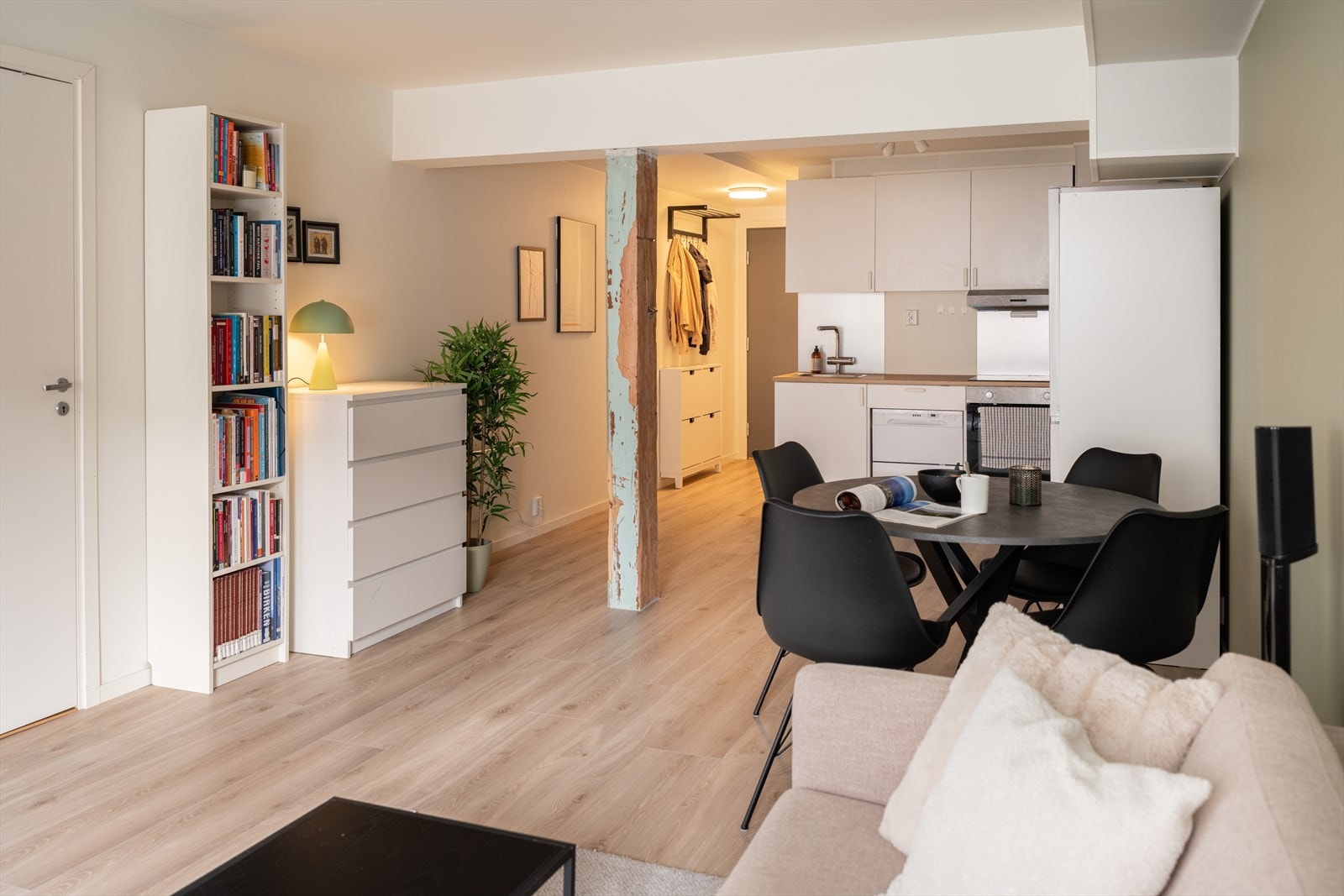 Det er lagt fiber inn til bygget. Galleribilde
