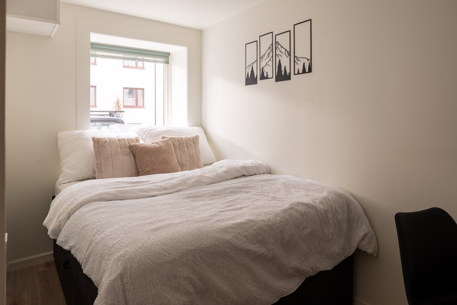 Delikat soverom på 7,4 m². Galleribilde