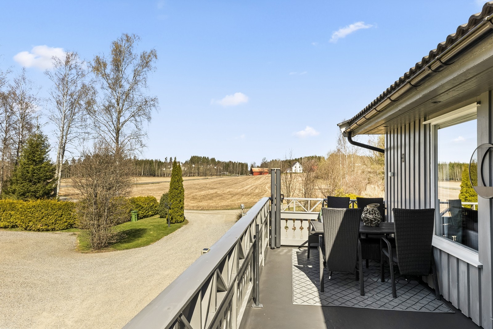 2 Ute-001 Galleribilde