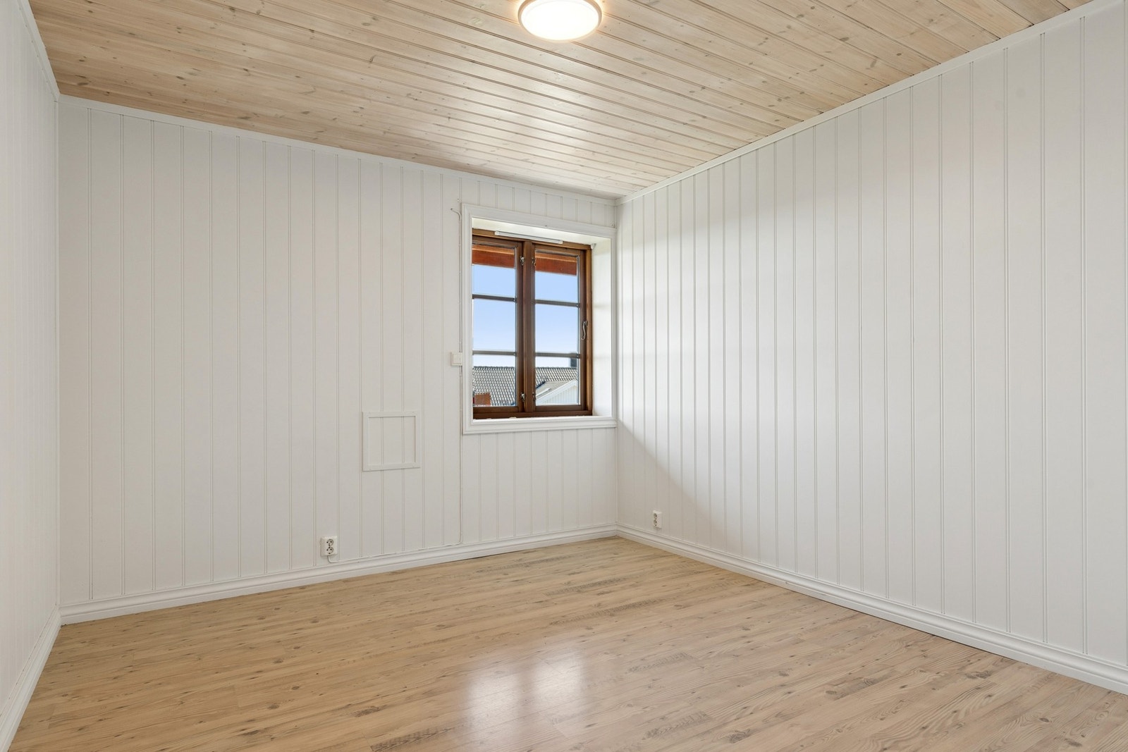 Rommene har fleksible bruksmuligheter og egner seg godt som soverom, gjesterom, kontor eller hobbyrom. Galleribilde