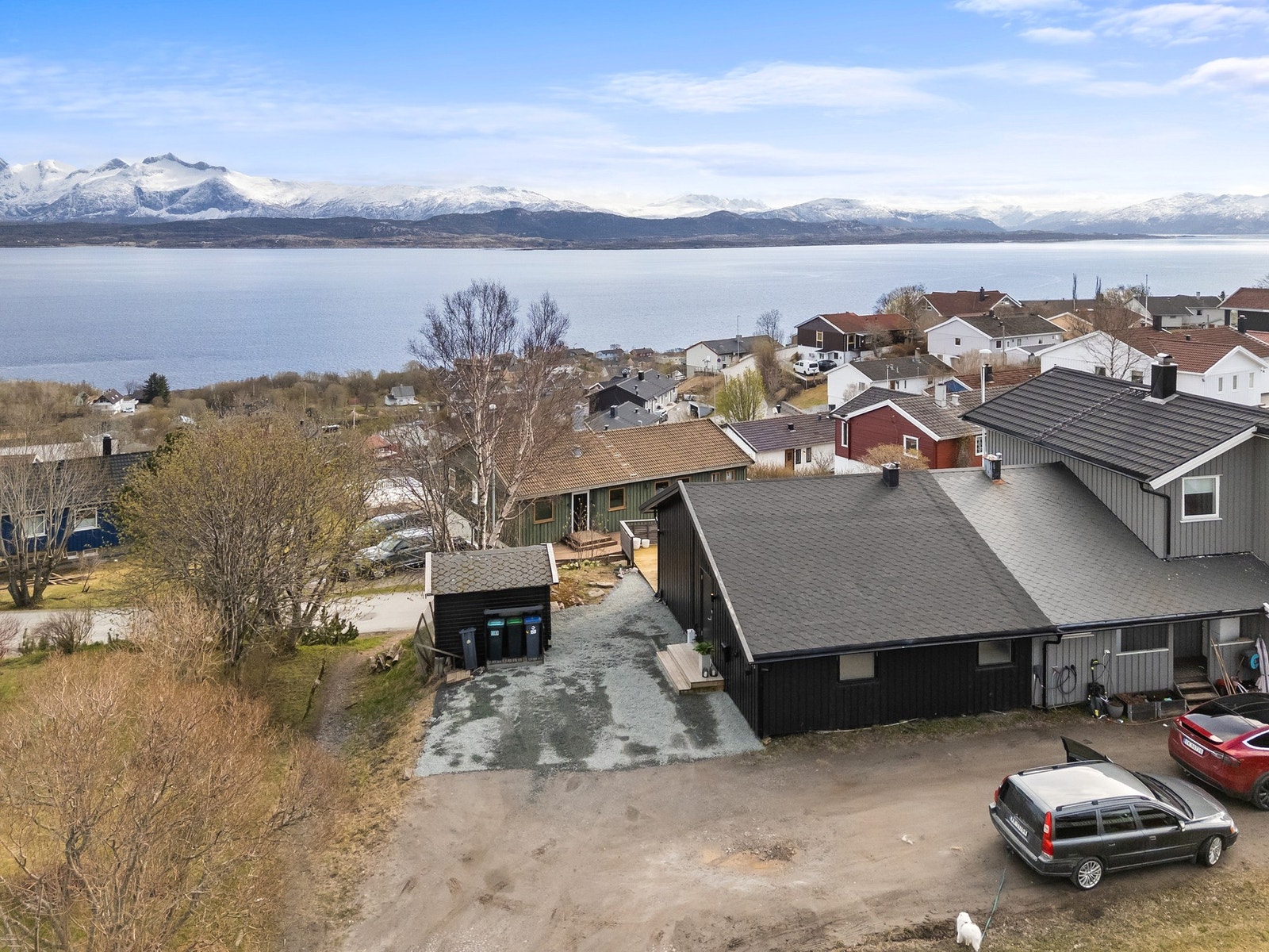 Dersom oppsatt visning ikke passer, ta kontakt for å avtale privatvisning. Galleribilde