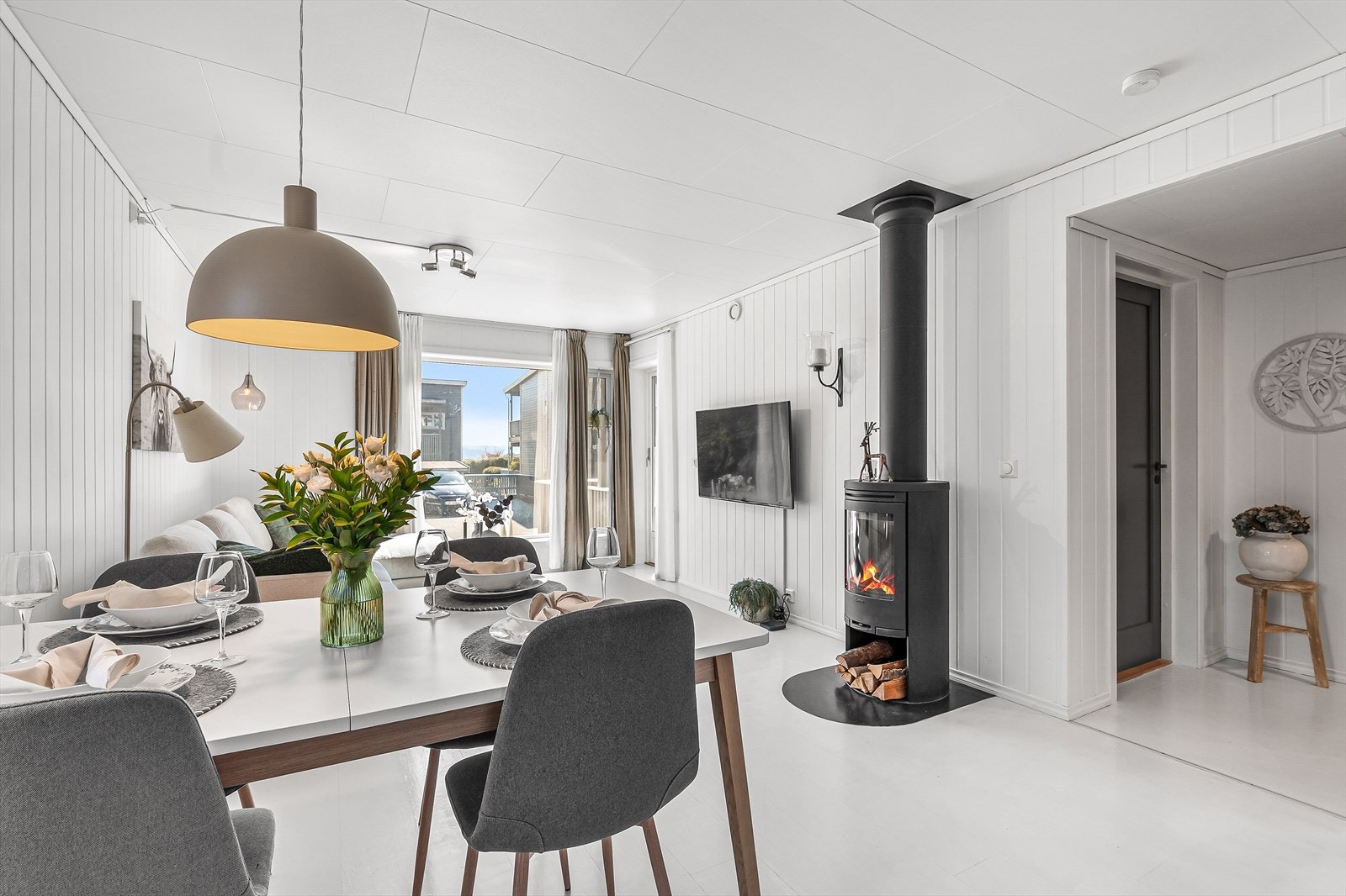Leiligheten har en åpen og sosial planløsning. Galleribilde