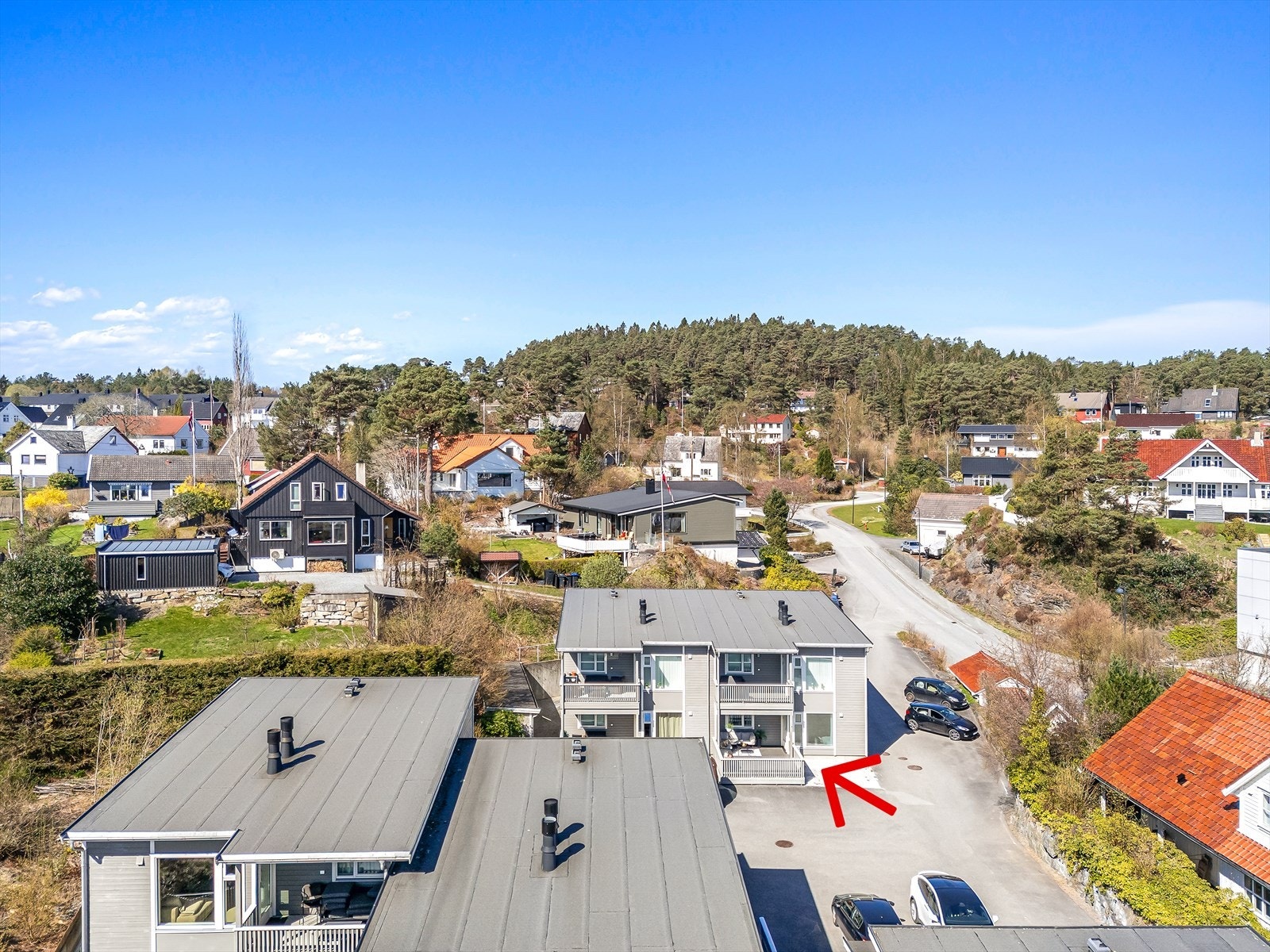 Leiligheten ligger i 1. etasje med trappefri adkomst Galleribilde