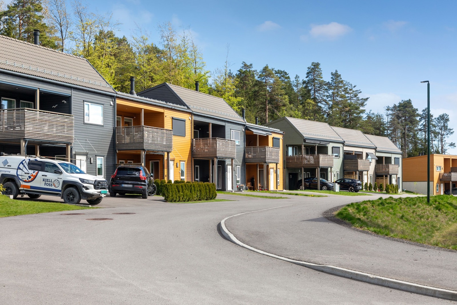 Eiendommen ligger i attraktive og familievennlige boligområdet Firenga på Vear i Tønsberg kommune. Galleribilde