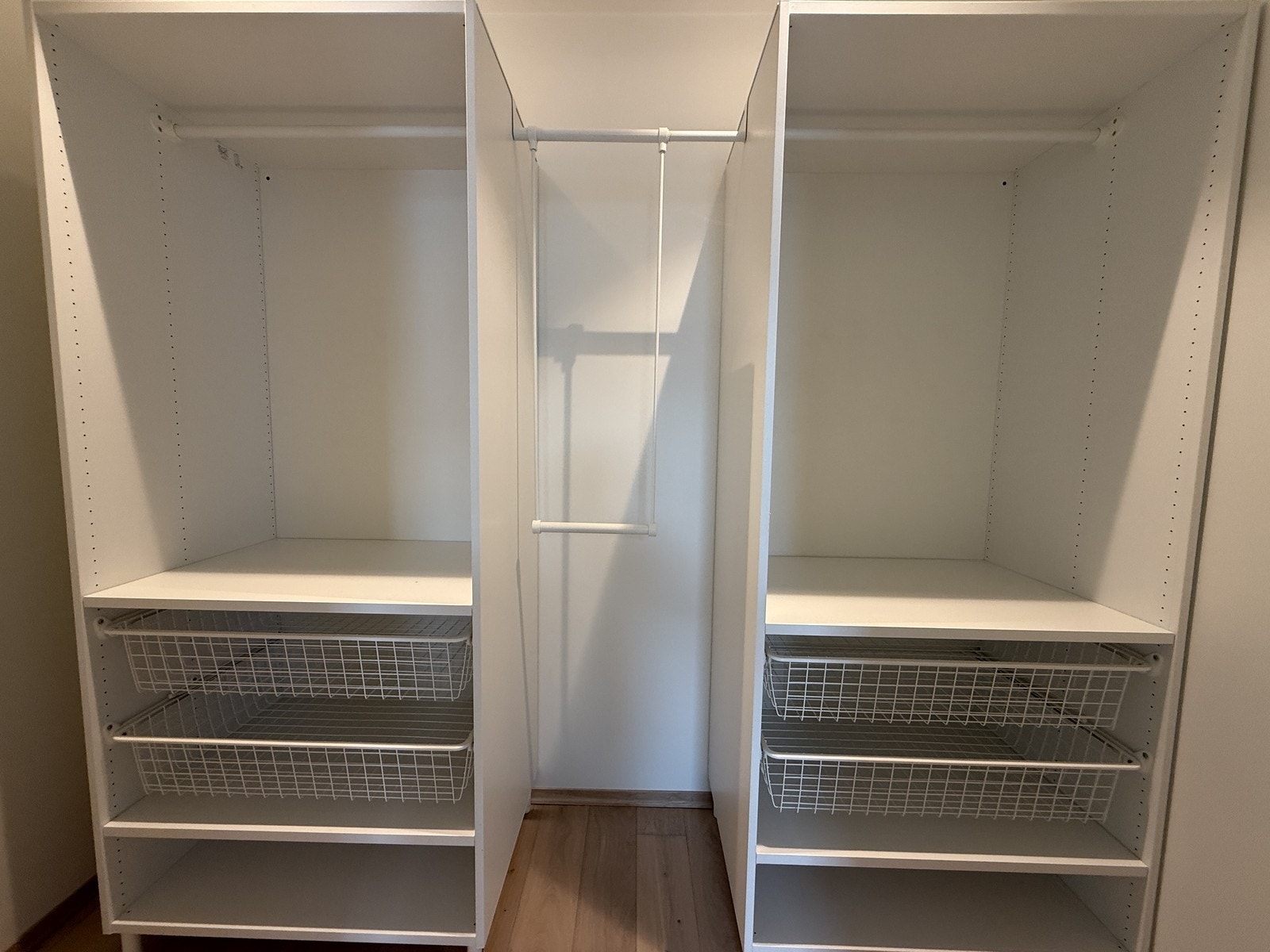 Walk-in closet Galleribilde