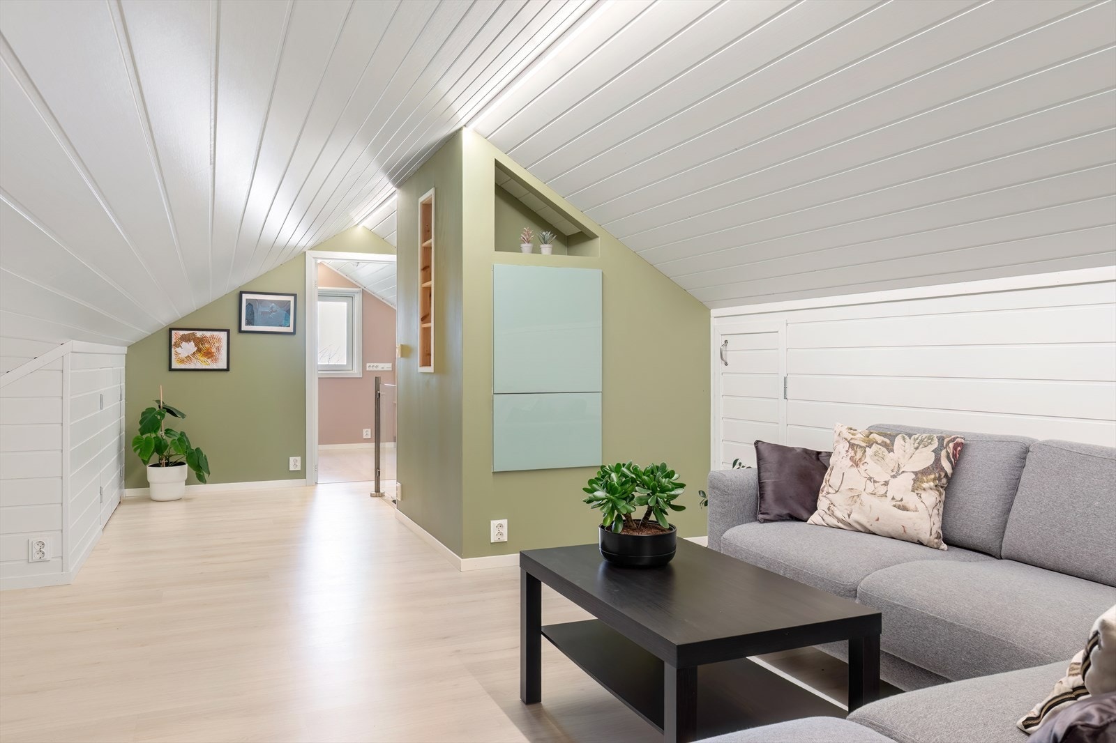 Loftstue Galleribilde