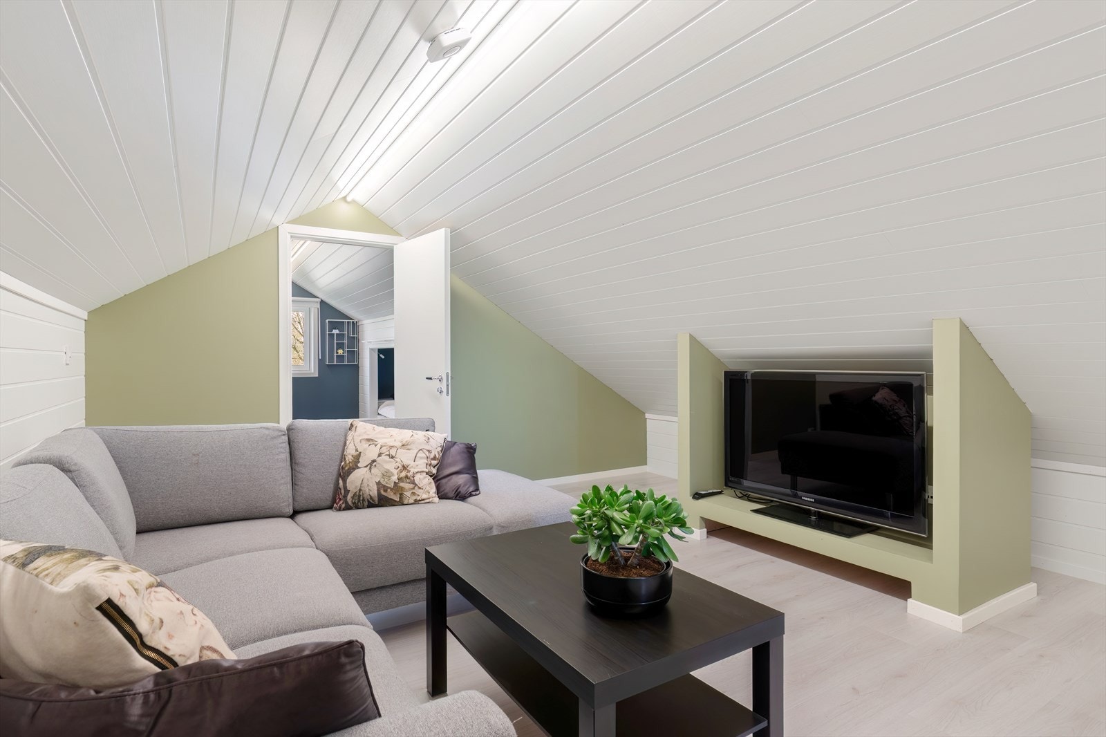 Loftstue Galleribilde
