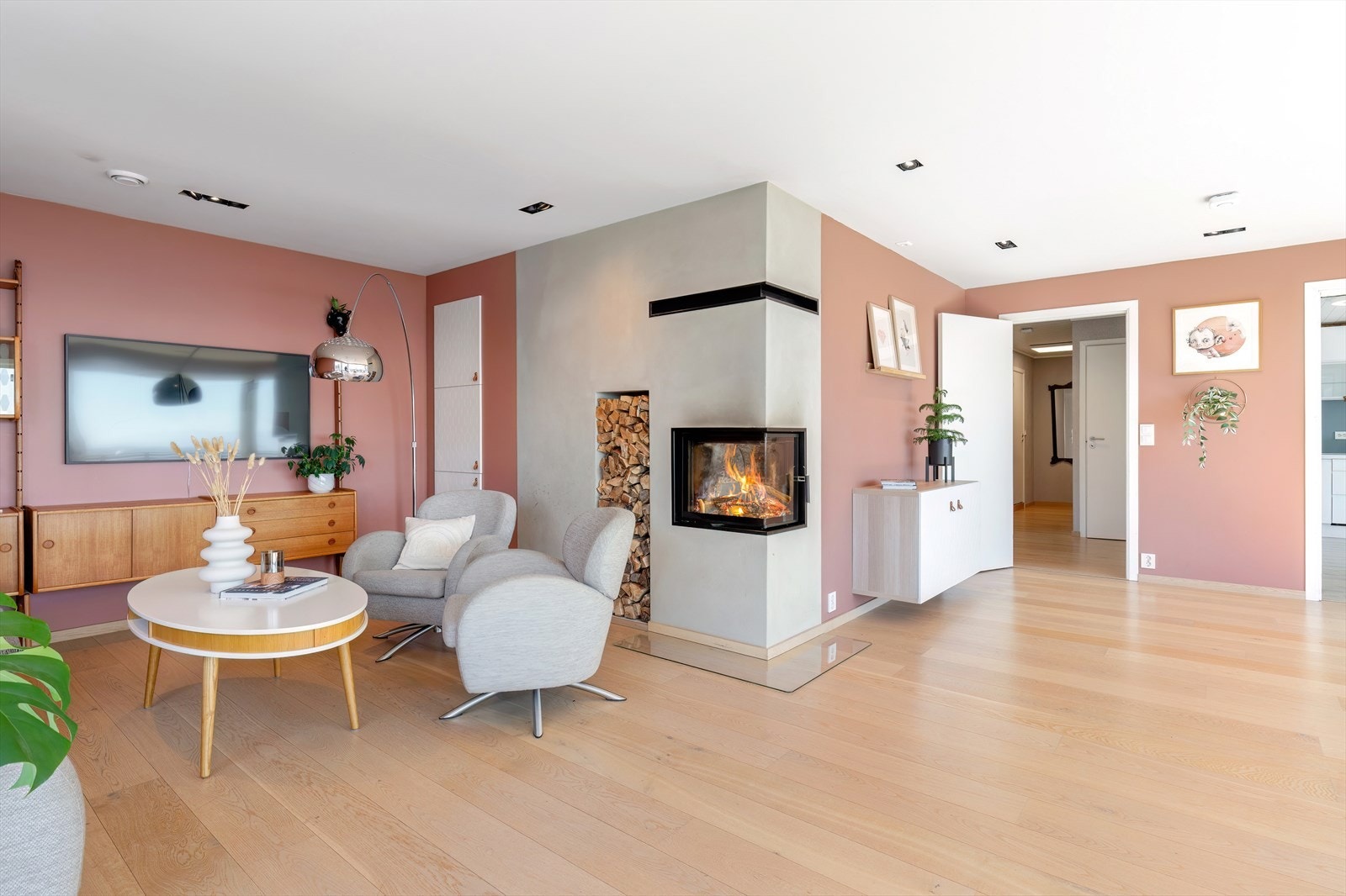 Stue - downlights i tak Galleribilde