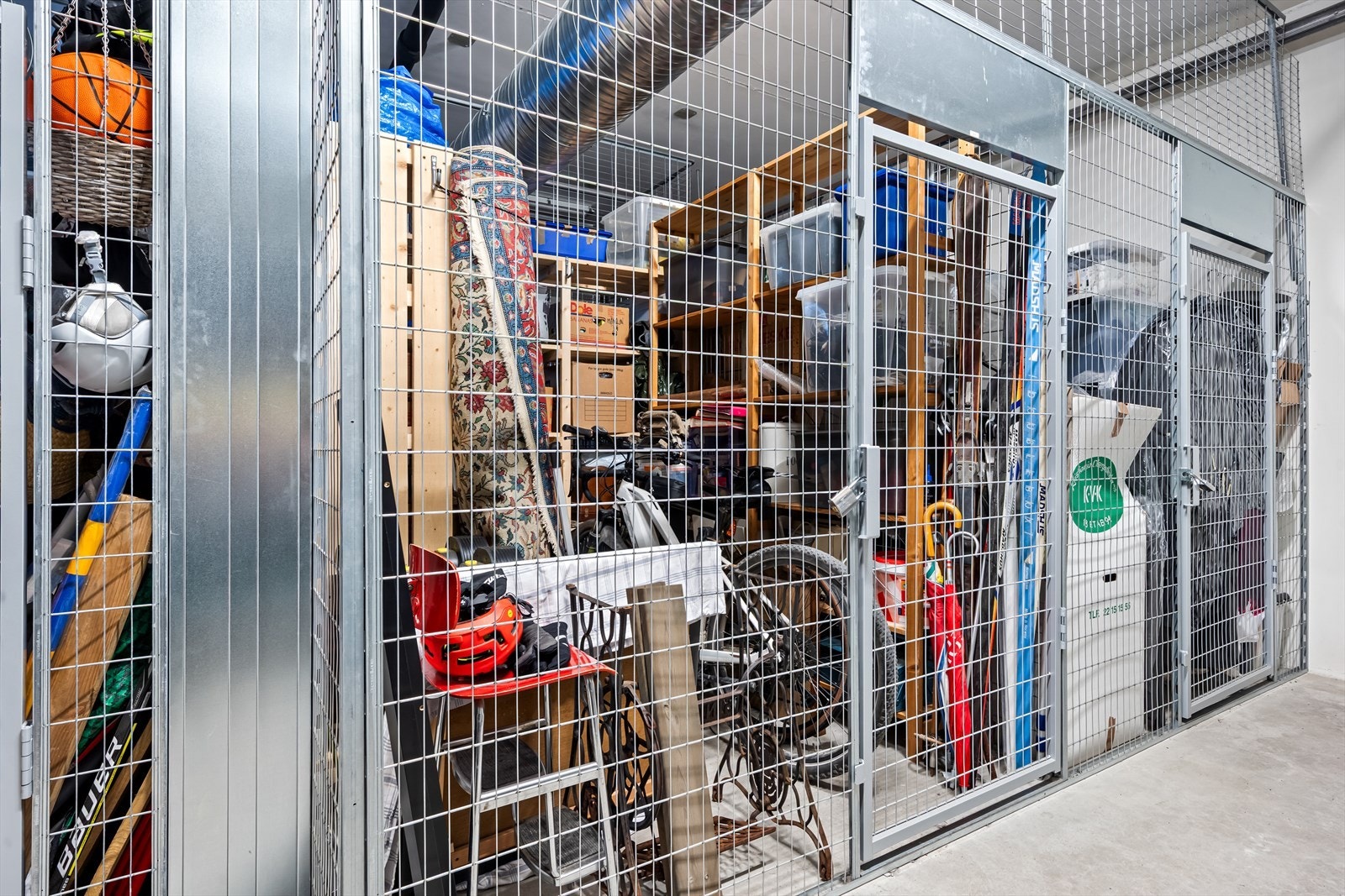 Det medfølger en kjellerbod på ca. 5 m². Galleribilde