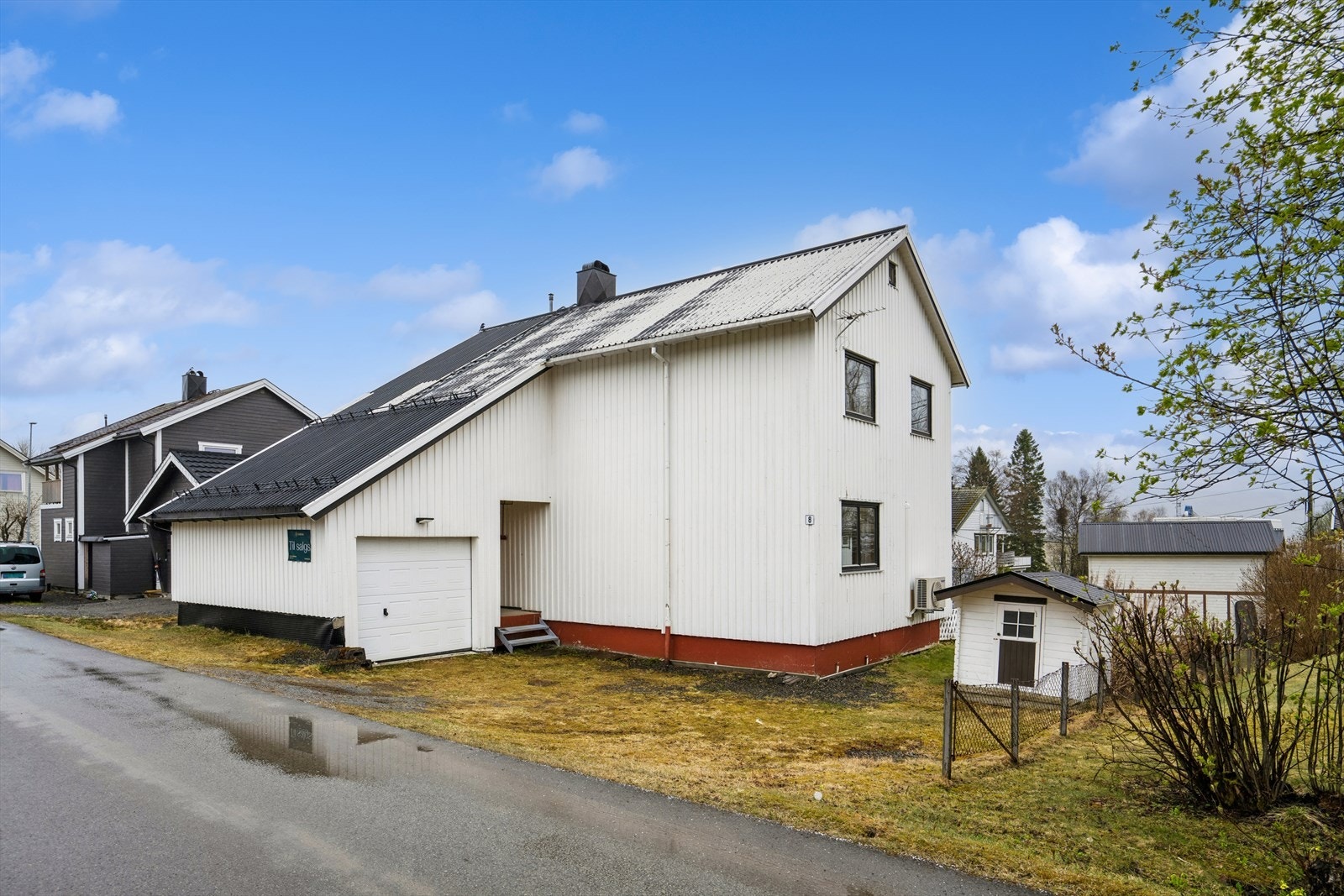 Fasade/inngang Galleribilde