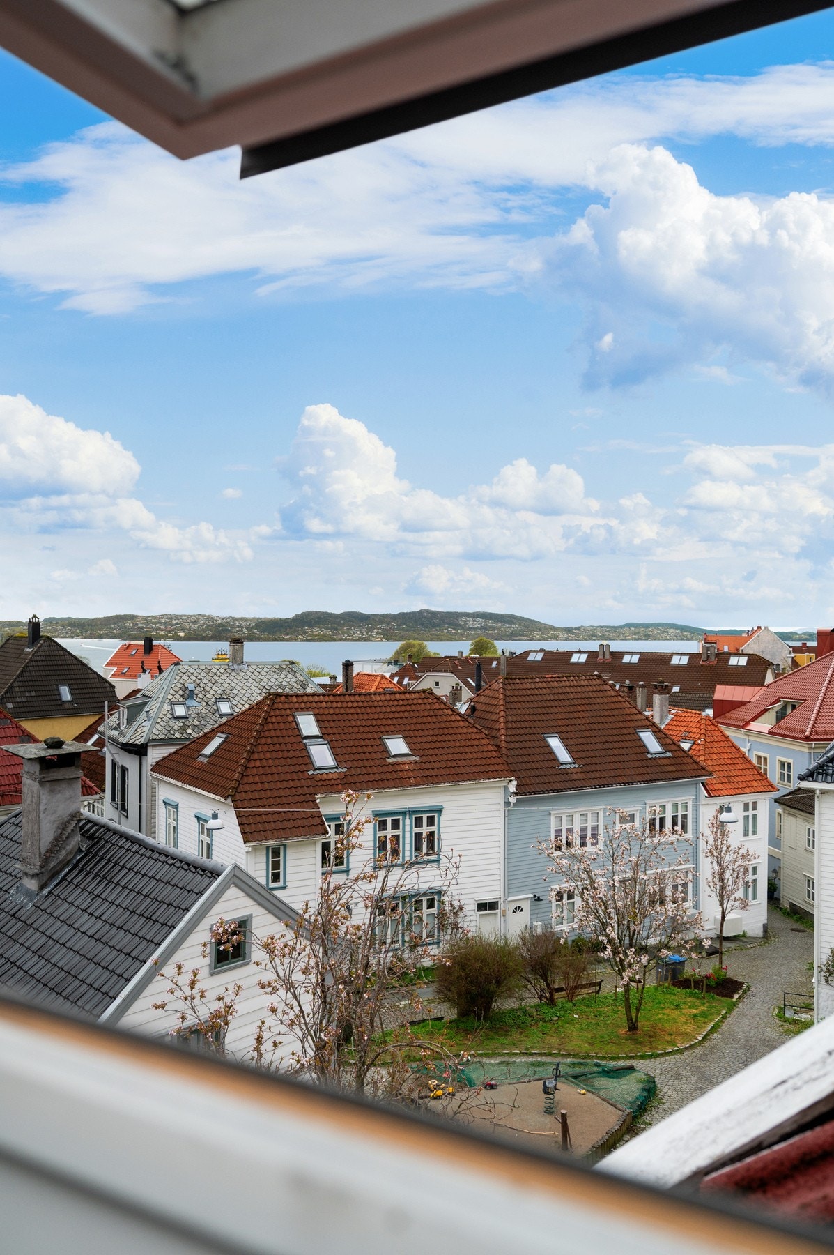 - Finnemanns plass 9 - Galleribilde