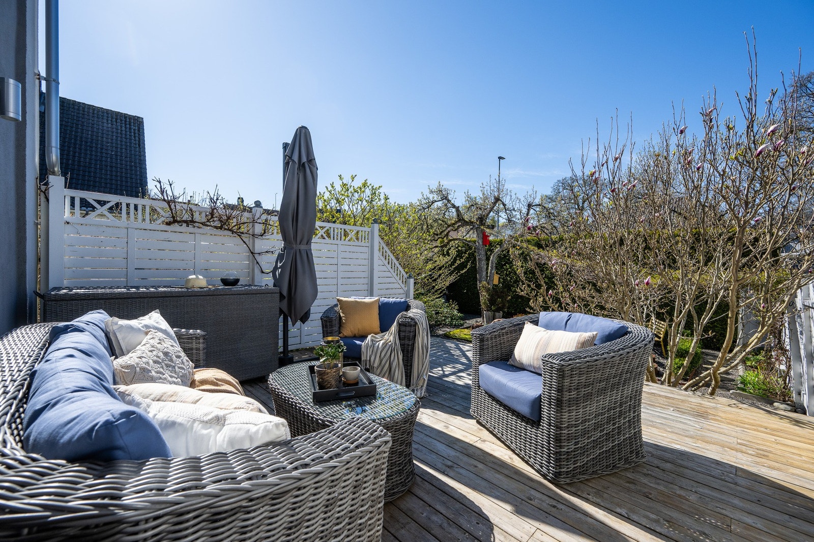 Vårterrasse Galleribilde