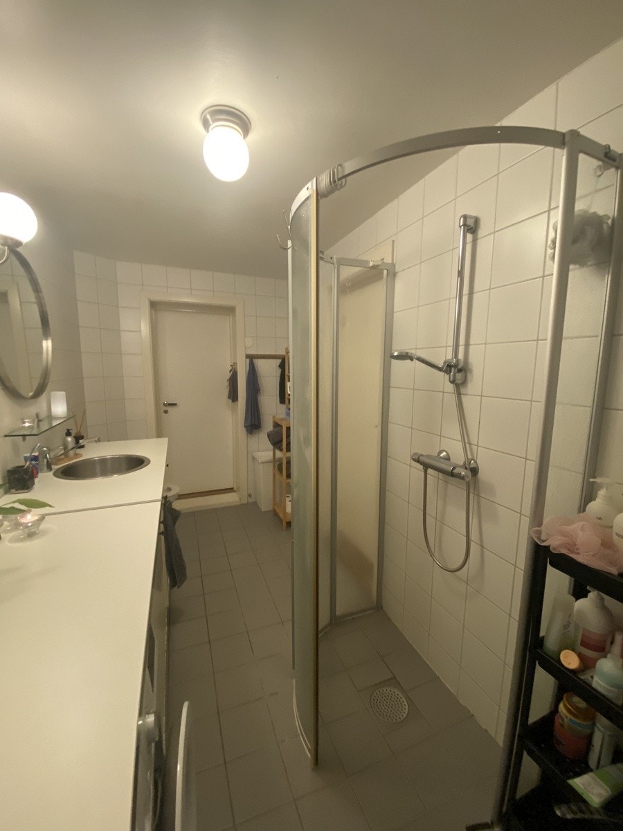Bad. Bra med lagringsplass Galleribilde