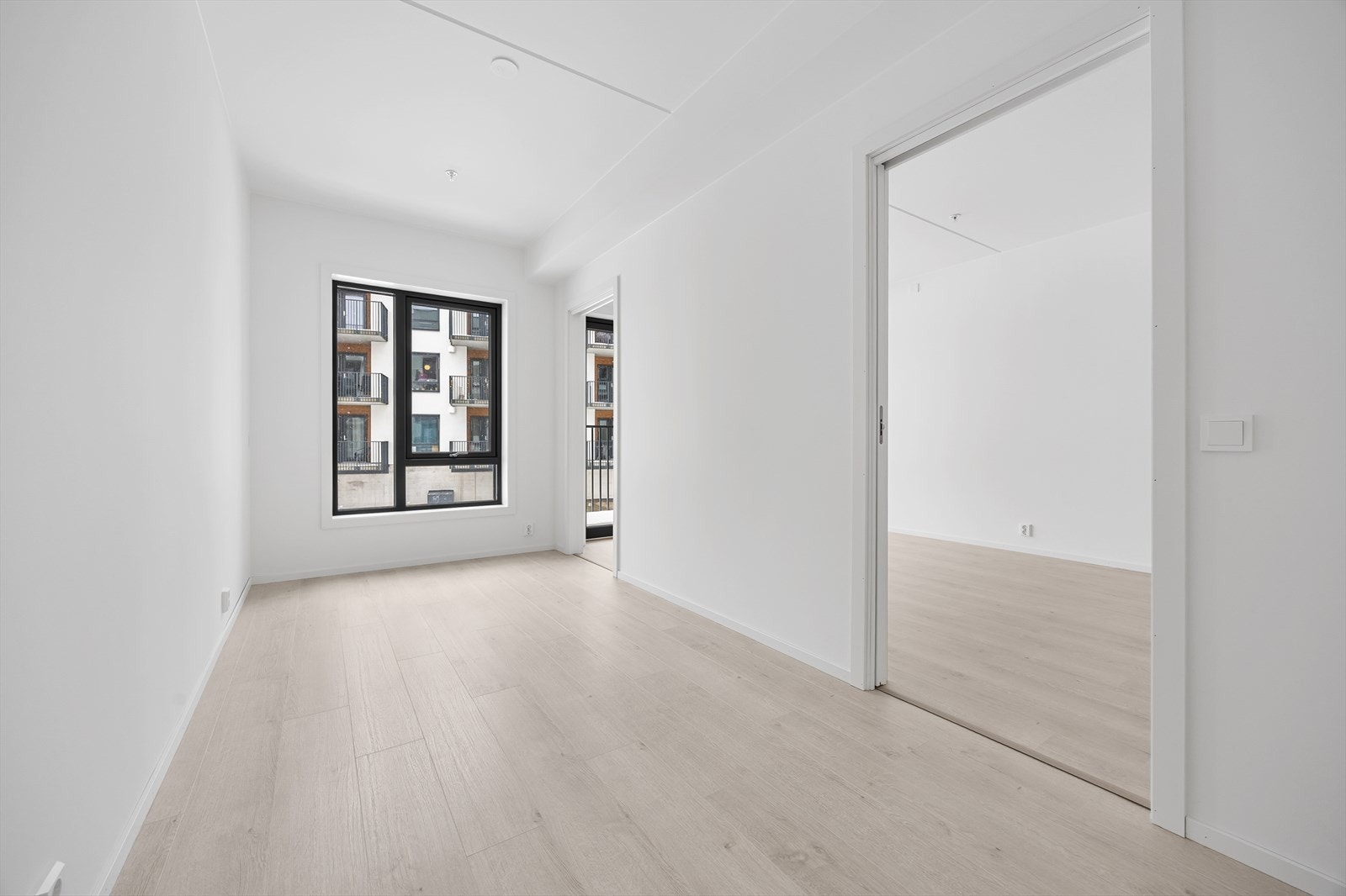 Soverommet på 10,7 m² har god plass til både seng og garderobeløsning. Galleribilde