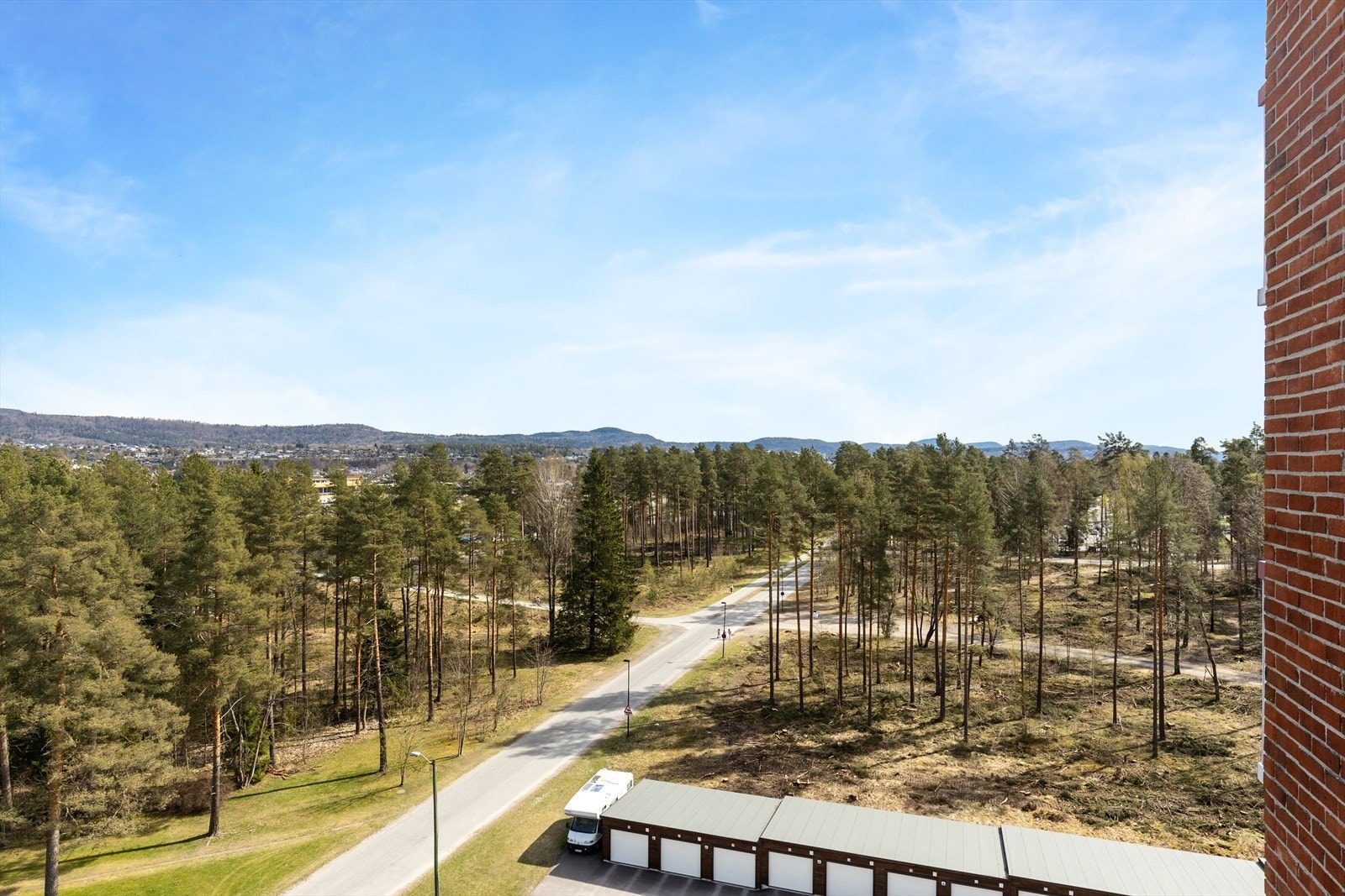 Like ved finner du Skien Fritidspark med turstier, lysløyper og et mangfold av aktiviteter. Galleribilde