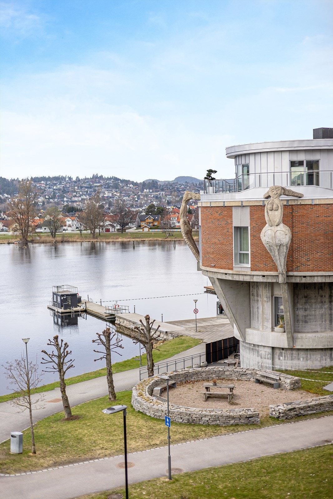 Klosterøya er et moderne og attraktivt boligområde i Skien. Galleribilde