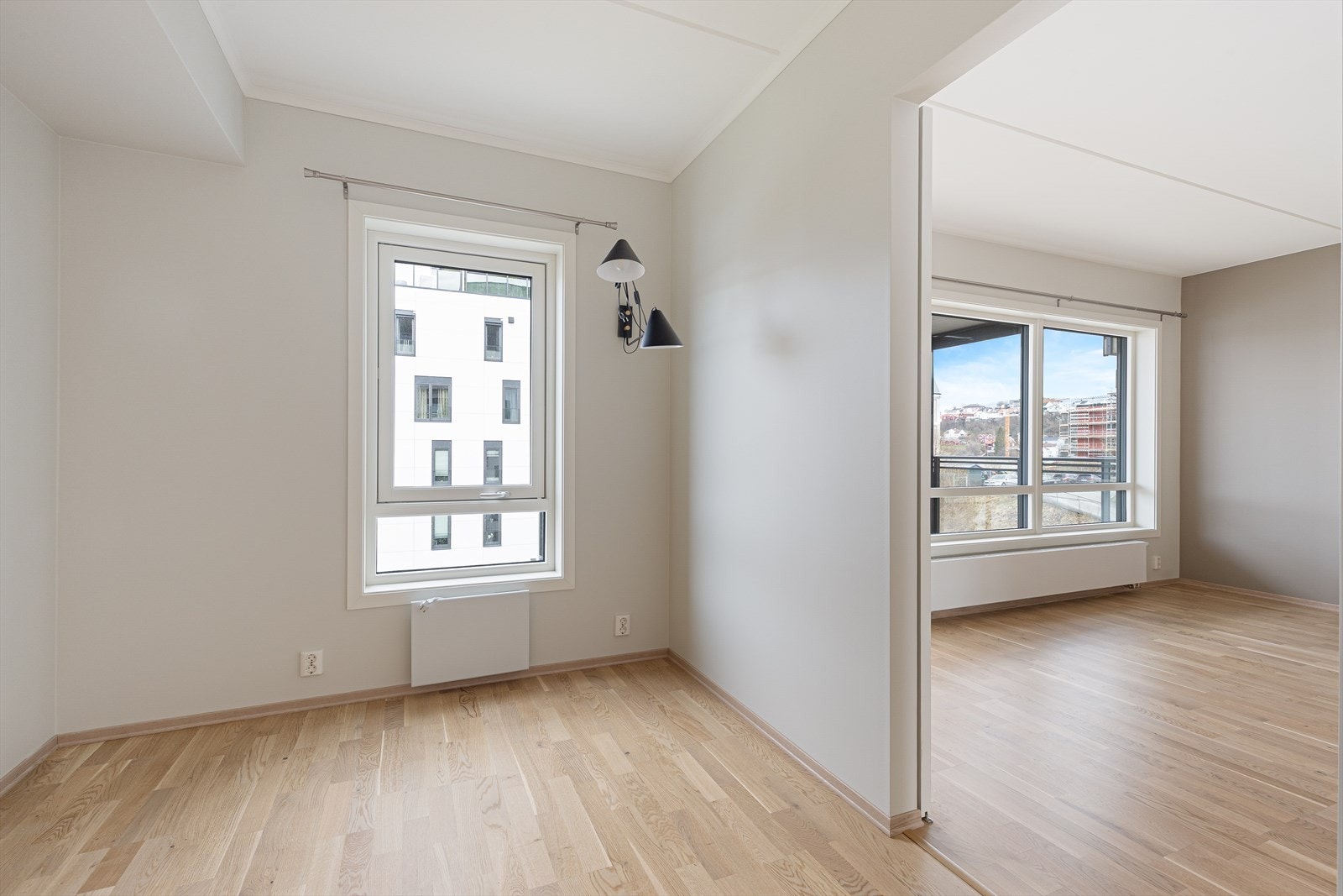 Det andre soverommet egner seg godt som barnerom, gjesterom eller kontor. Galleribilde