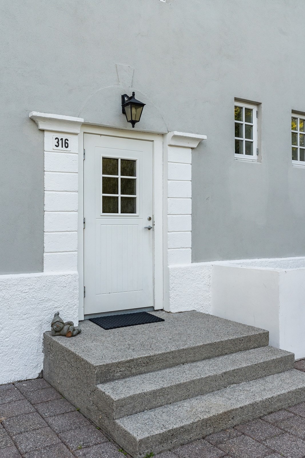Egen inngang fra fellesarealet. Galleribilde