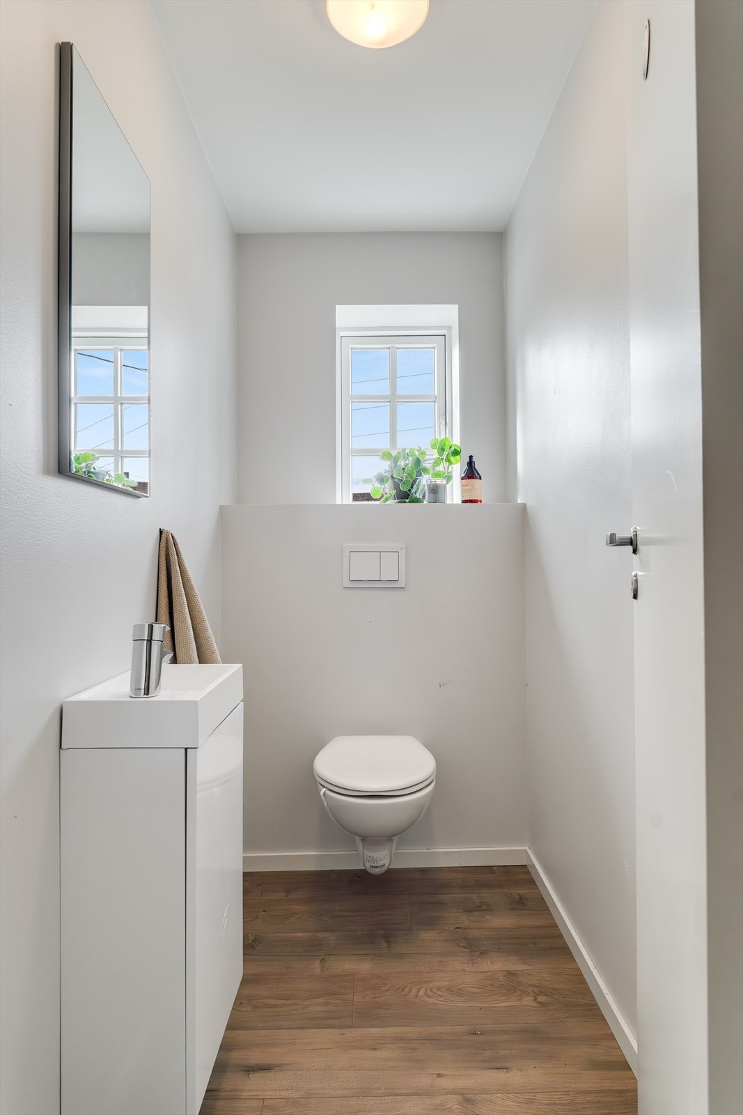 Praktisk med separat toalettrom. Galleribilde