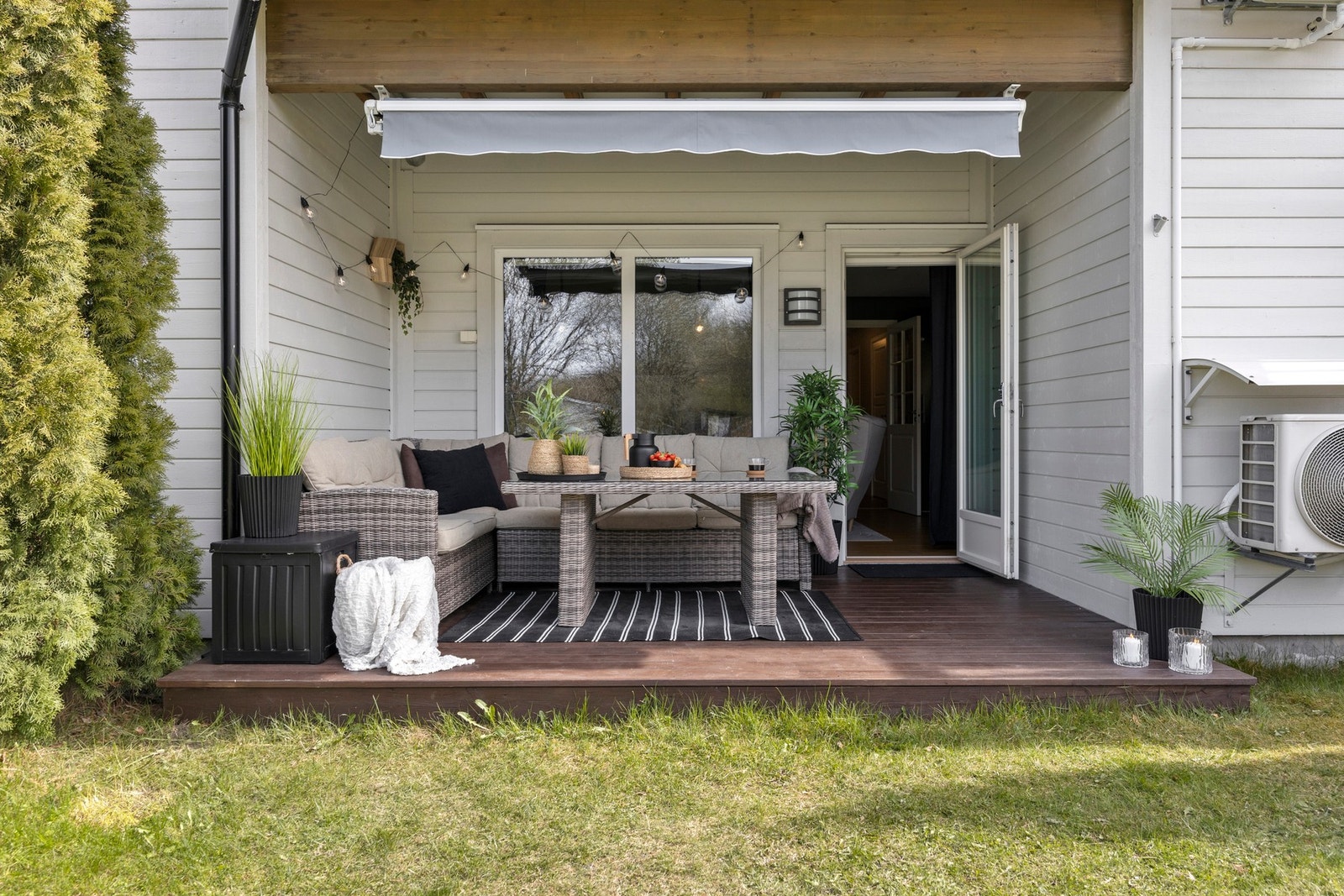 Trivelig praktisk treromsleilighet med hyggelig terrasse! Galleribilde