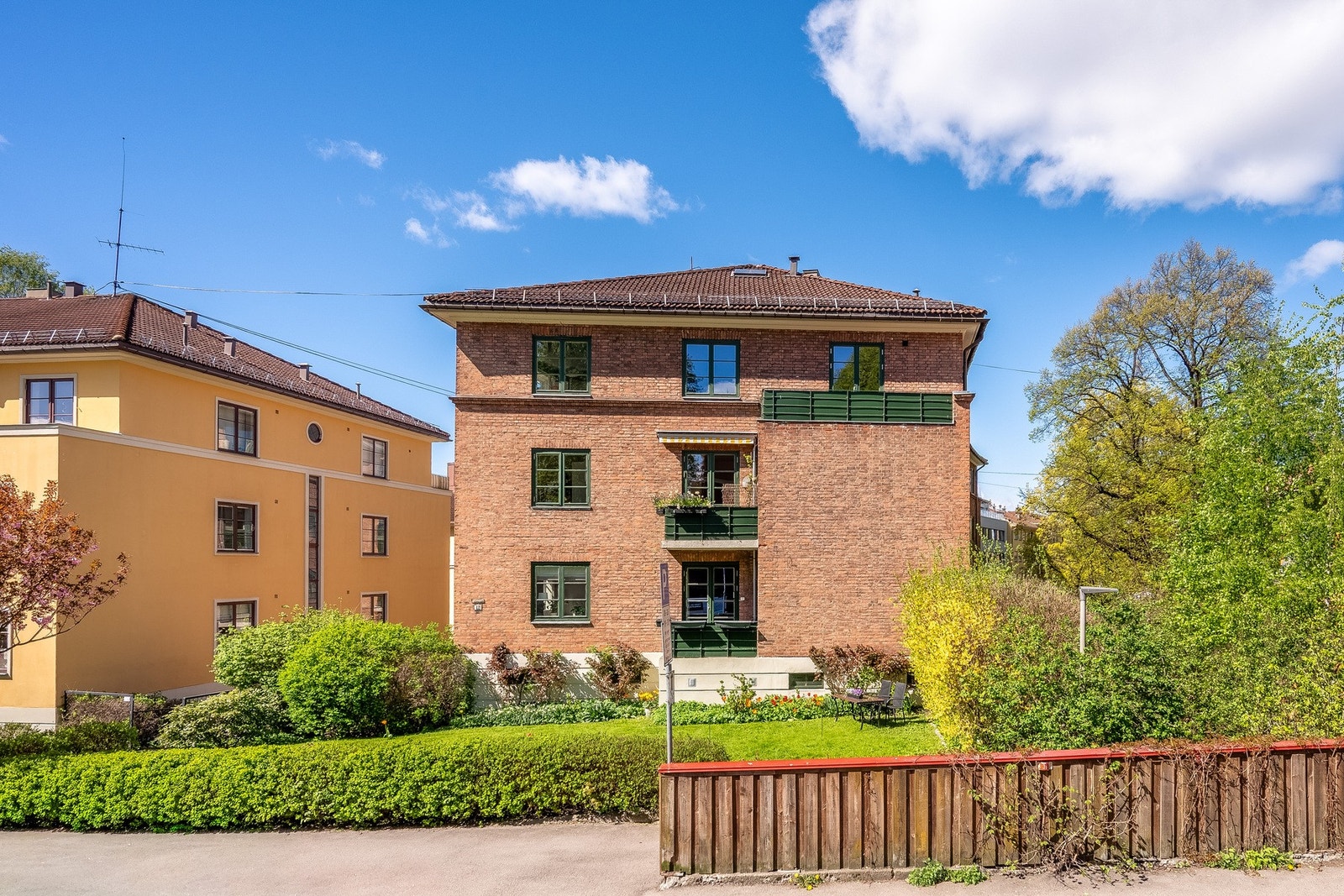 En ettertraktet beliggenhet på Briskeby. Galleribilde