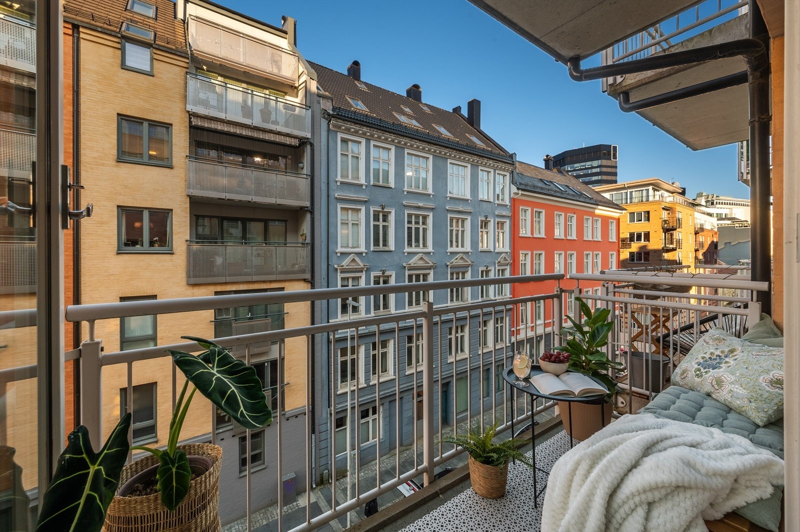 - En sjarmerende 2-roms andelsleilighet med balkong og svært sentral beliggenhet på Nygård - Galleribilde