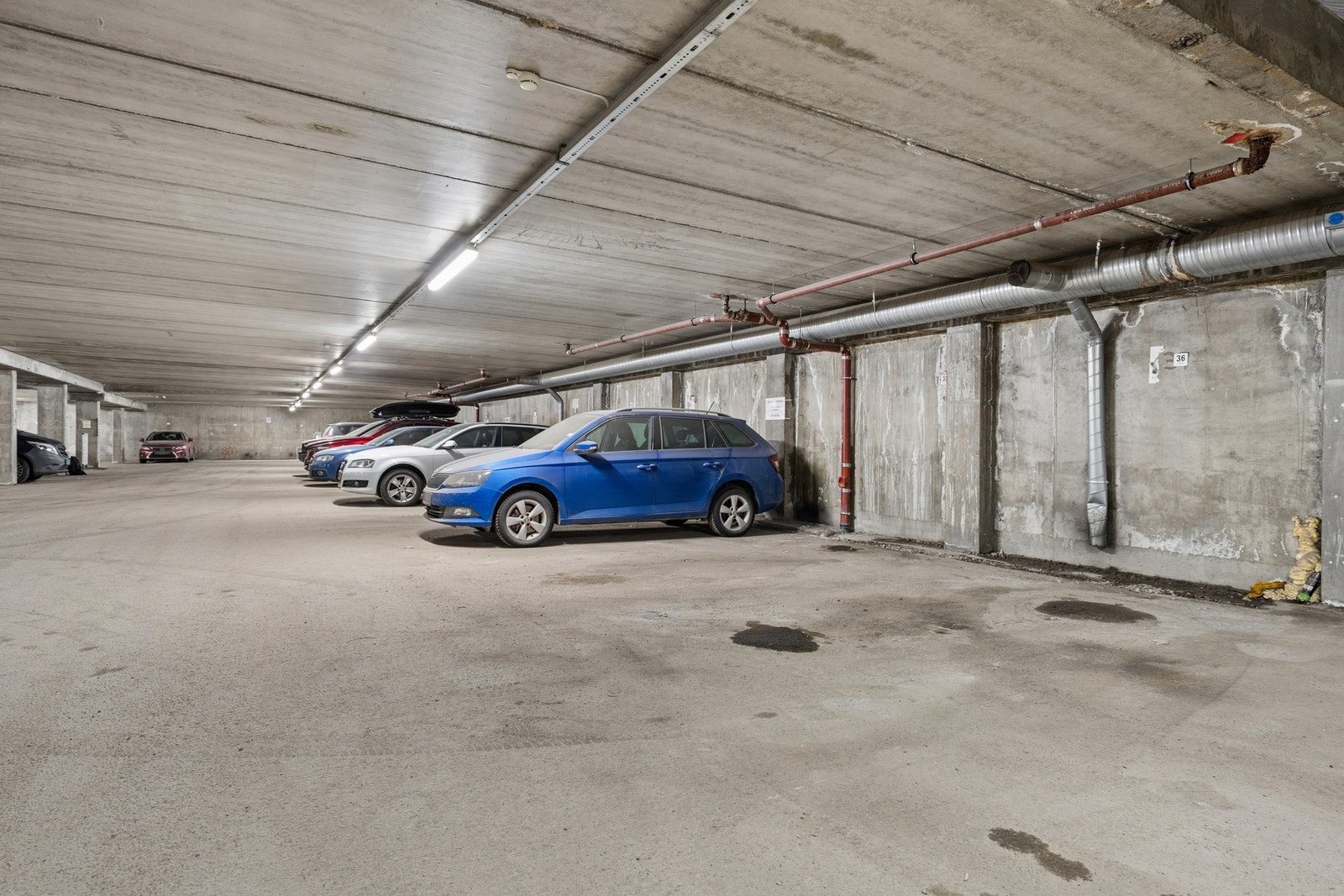 Garasjeplass 2 Galleribilde