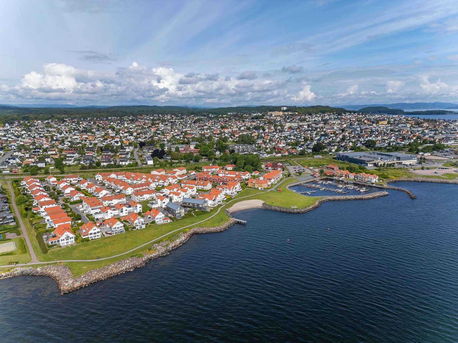 Da avslutter vi med noen flere bilder fra flotte Strandparken Galleribilde