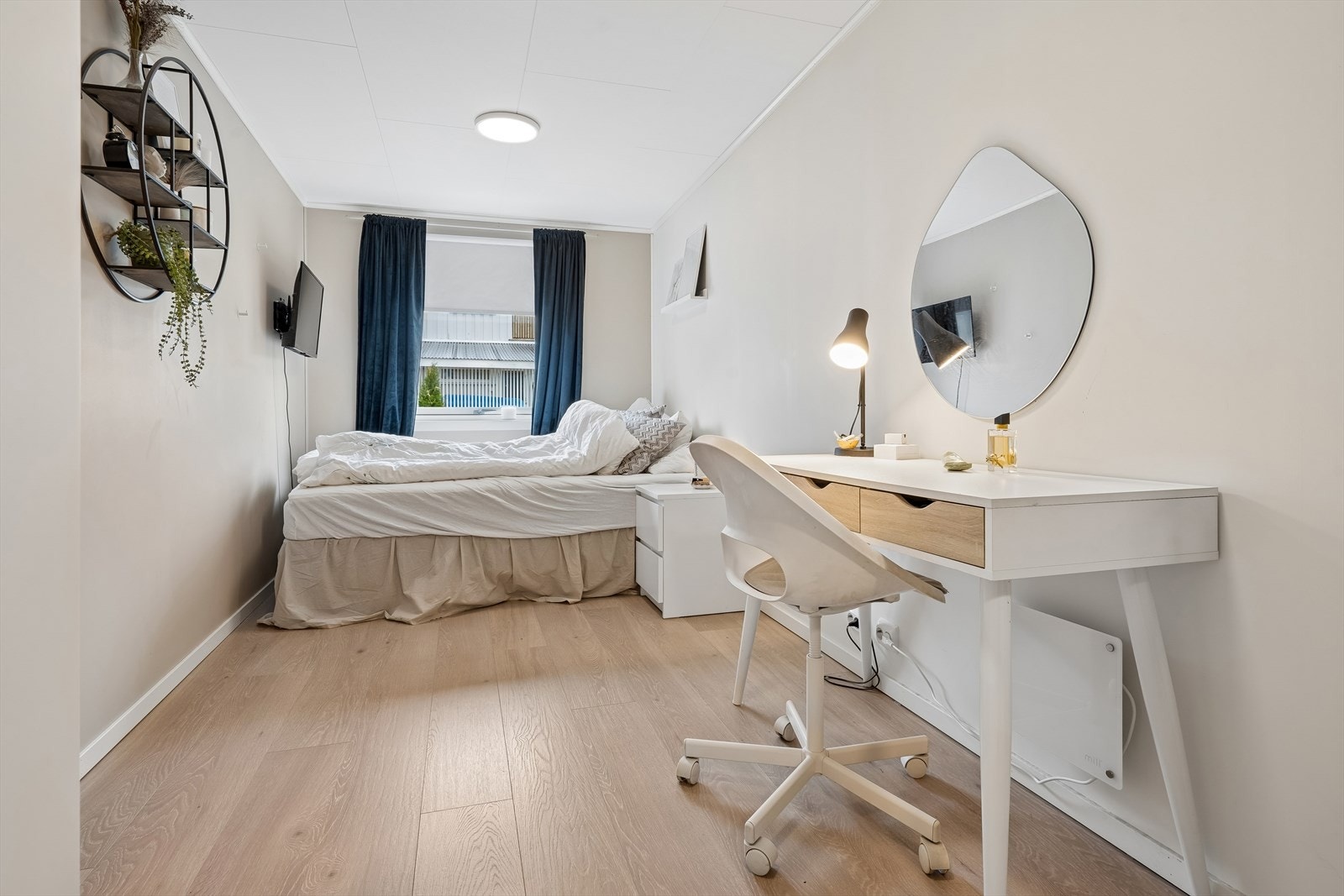 Soverom 2 i påbygget er også på 11,5 kvm og vender mot bakgården. Galleribilde