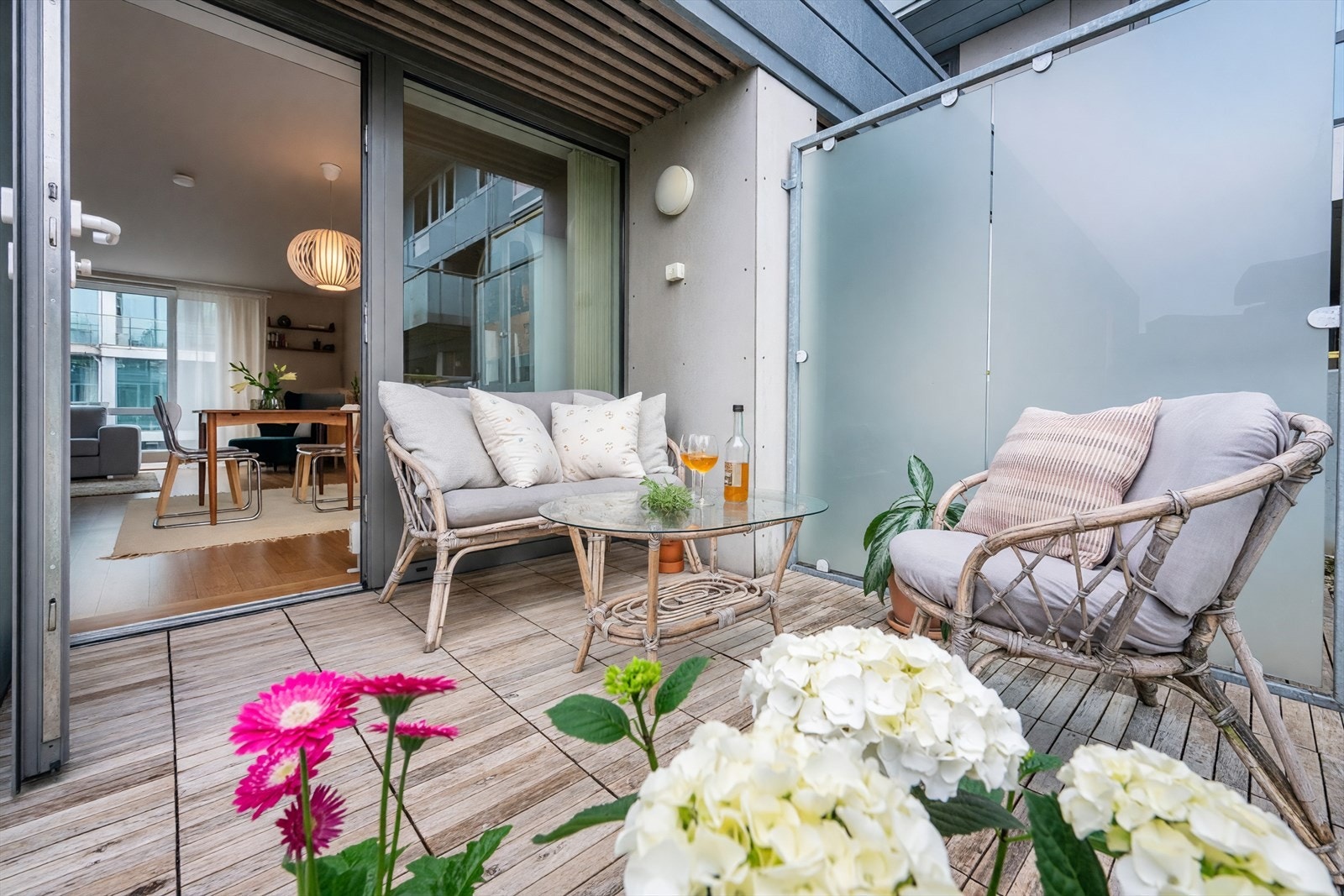 God plass til en hyggelig sittegruppe. Galleribilde