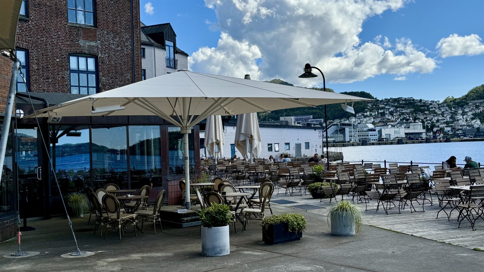 Verfet ligger kun få minutter unna - Et pulserende kultursted i maritime omgivelser Galleribilde