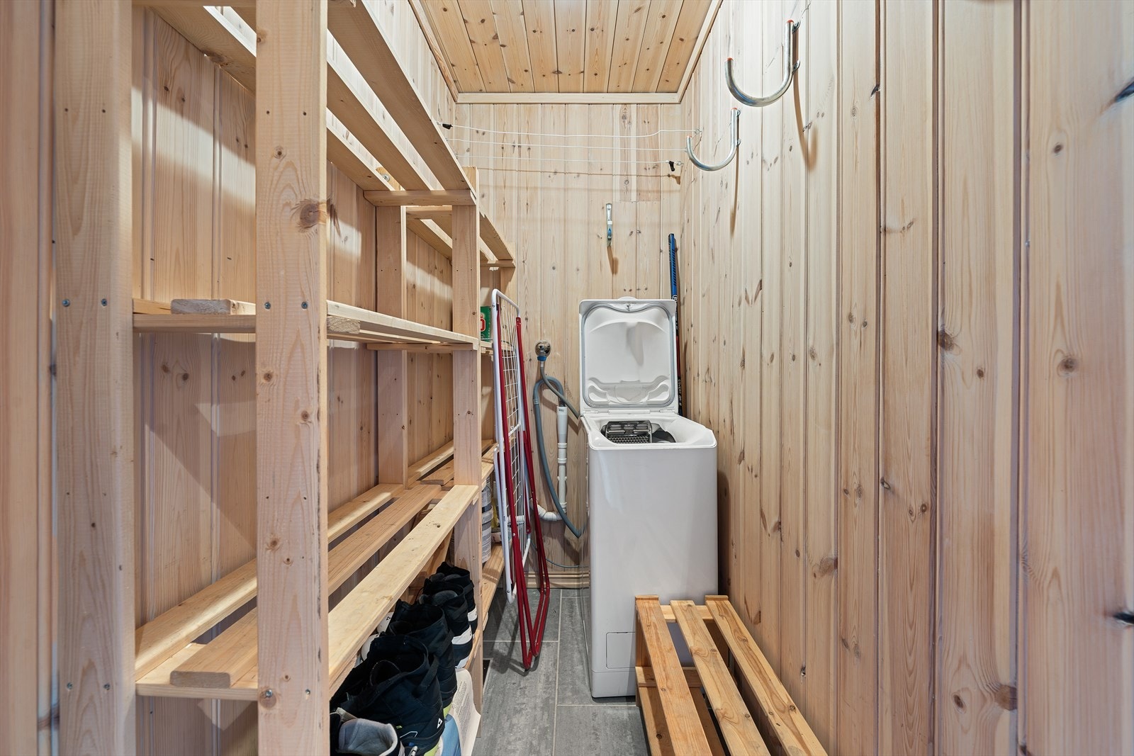 Vaskerom Galleribilde