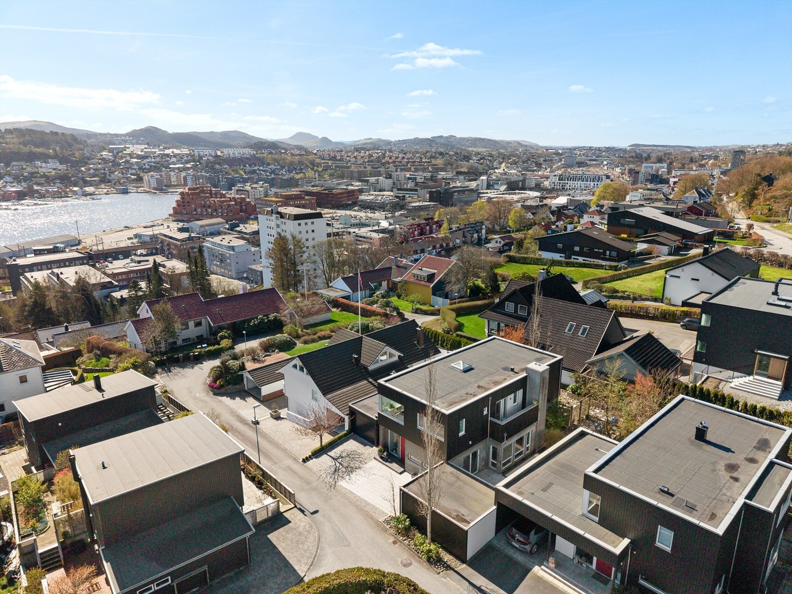 Kun 1000 meter fra fantastiske Sandnes sentrum Galleribilde