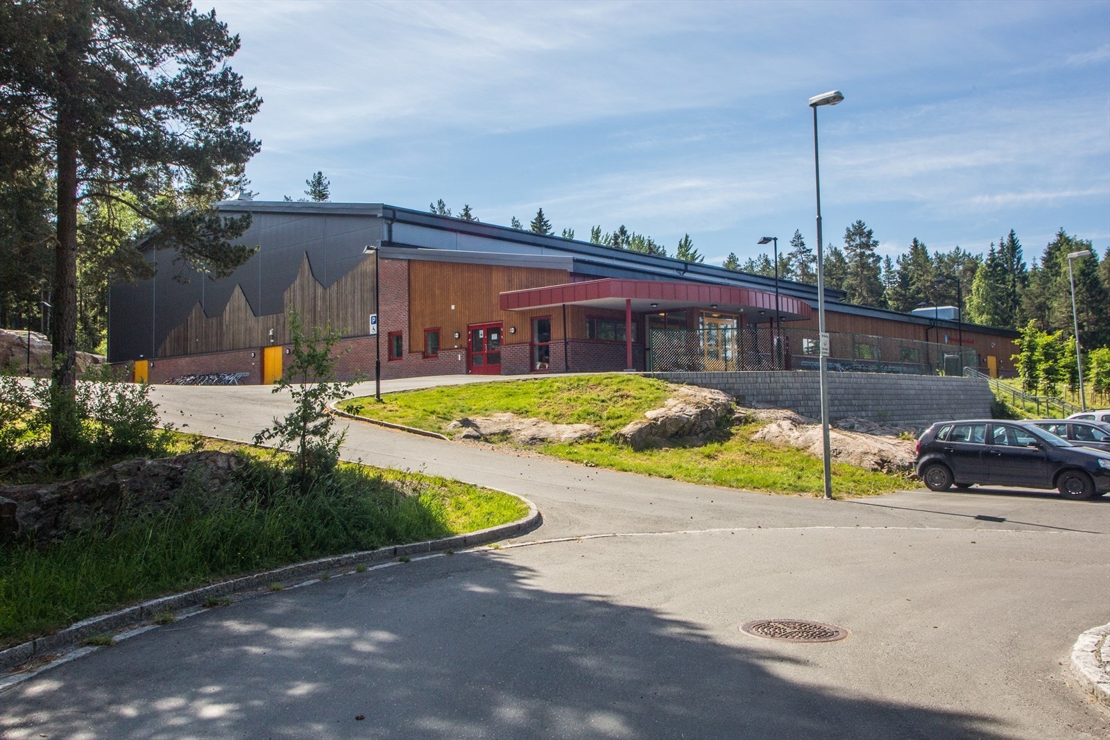 Bjørnemyr flerbrukshall like ved Galleribilde