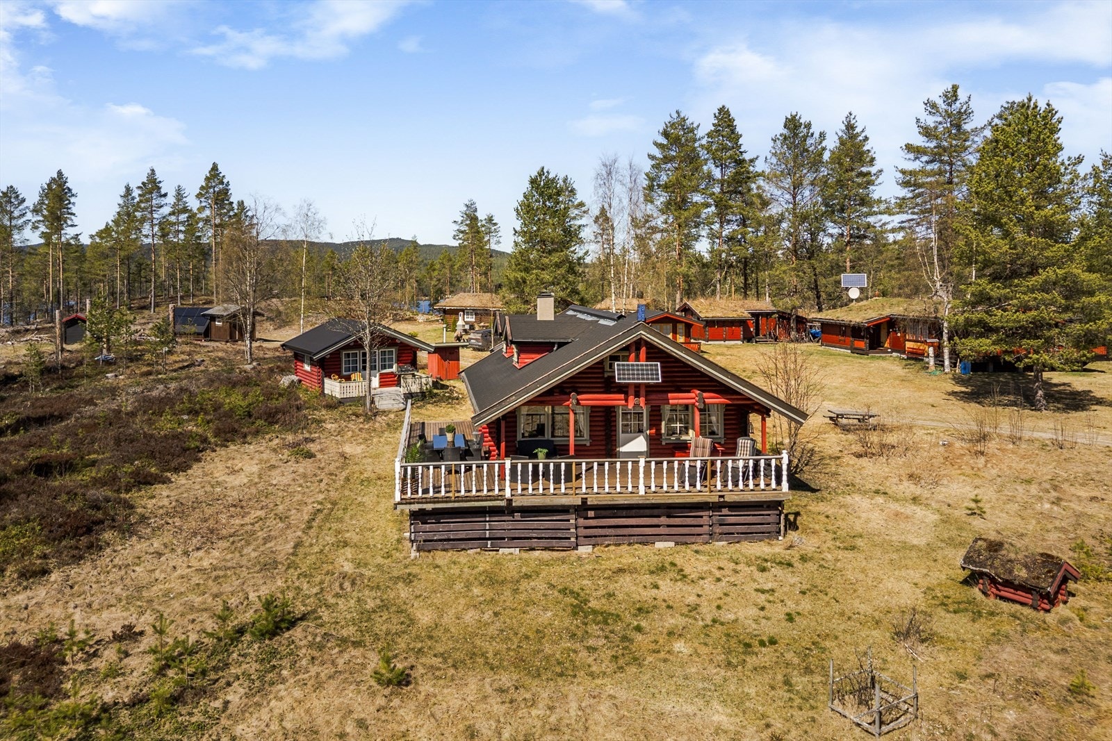 Et rolig og fint hytteområde med spredt bebyggelse. Galleribilde
