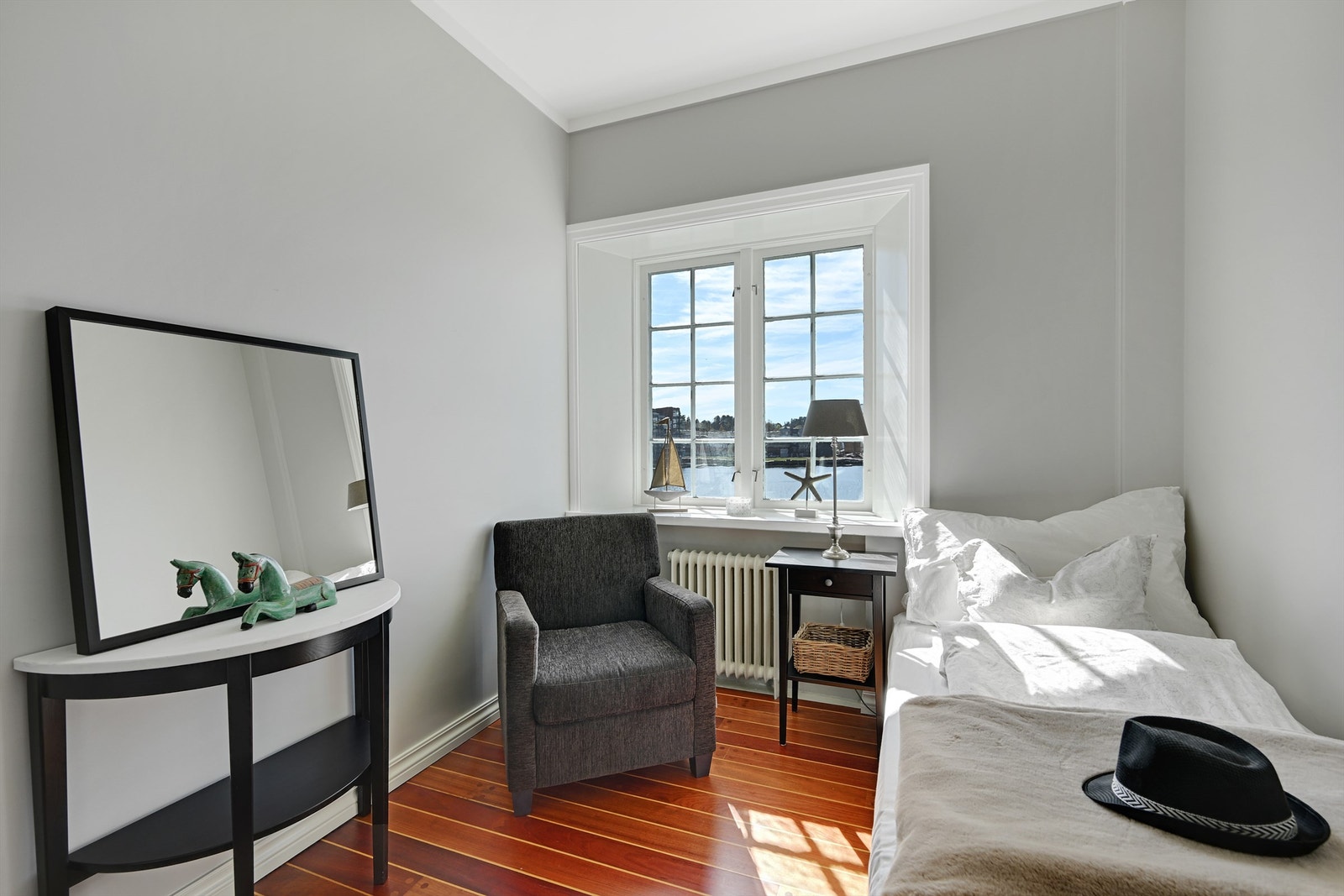 Ideelt som barnerom eller gjesterom. Galleribilde