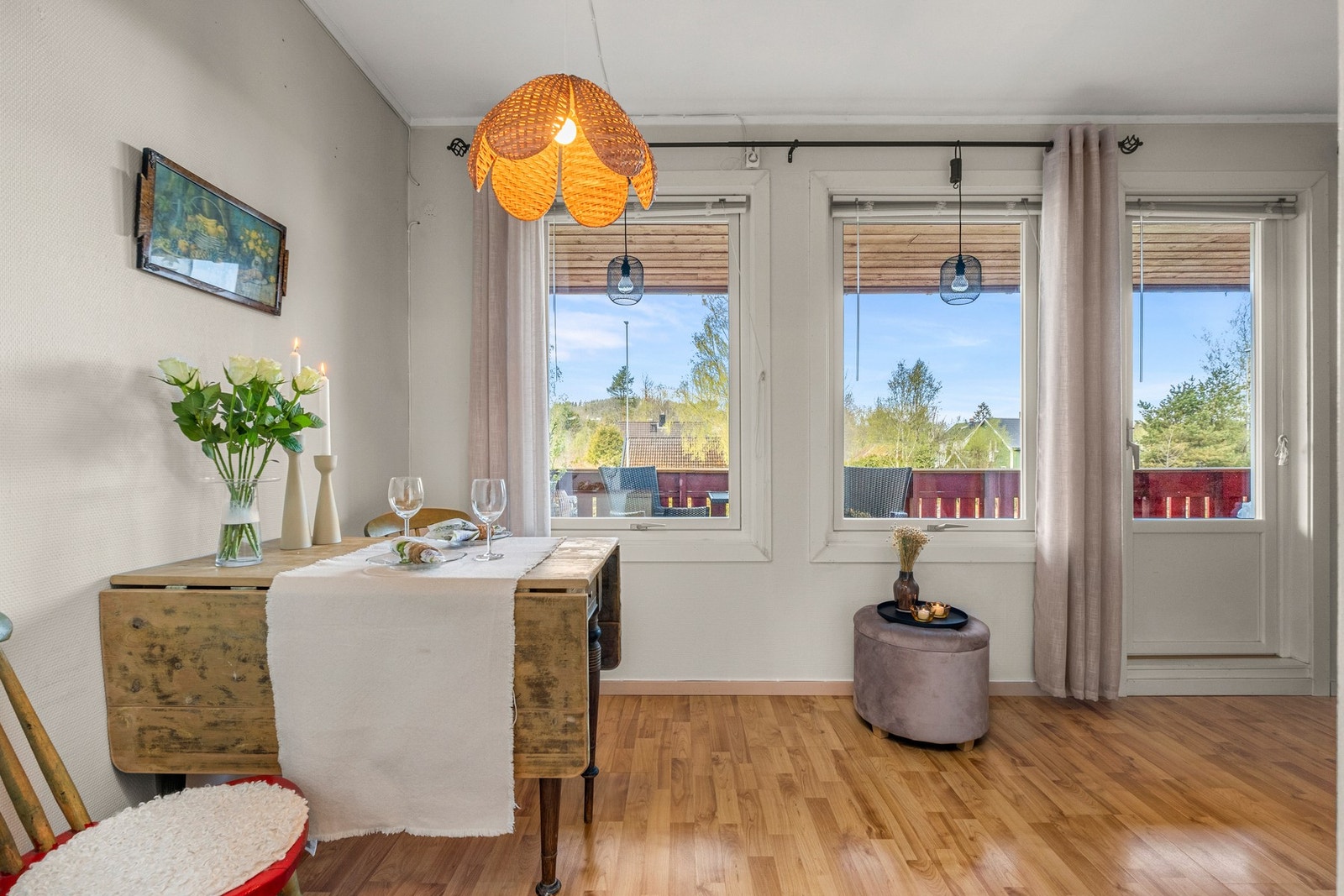 Her kan man nyte gode måltider i sosiale lag. Galleribilde